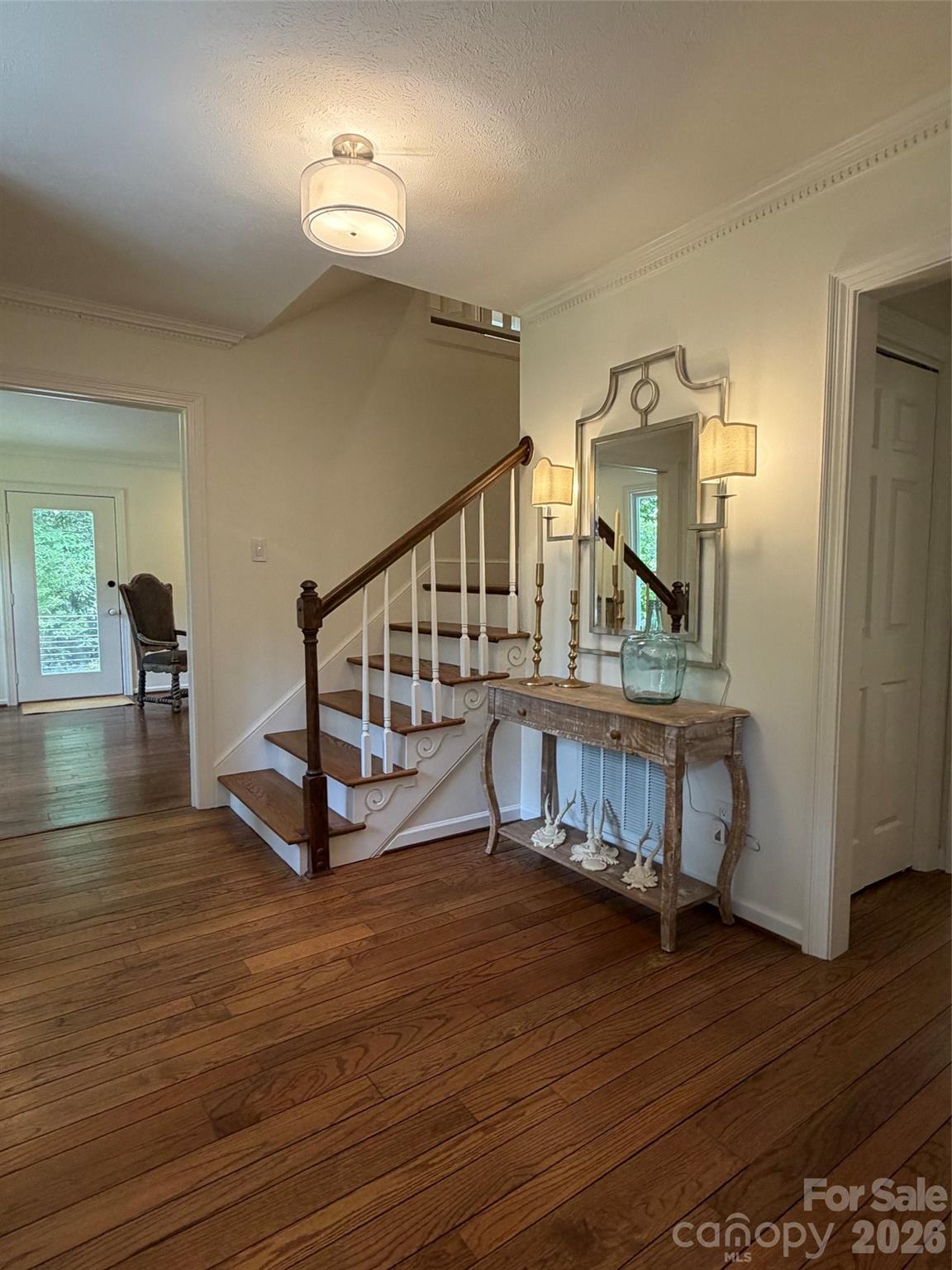 212 Estate Drive — Hendersonville