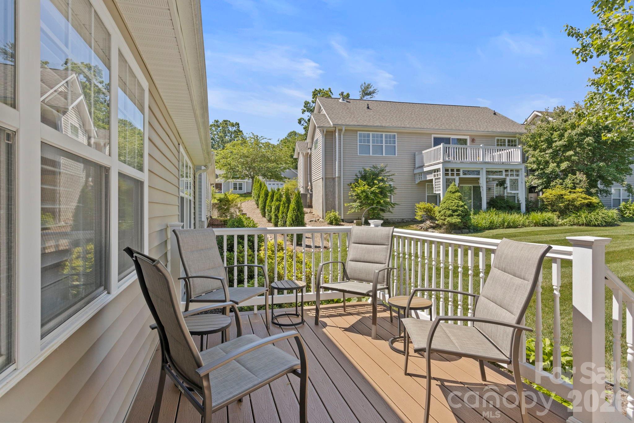 237 Charlestown Drive — Hendersonville