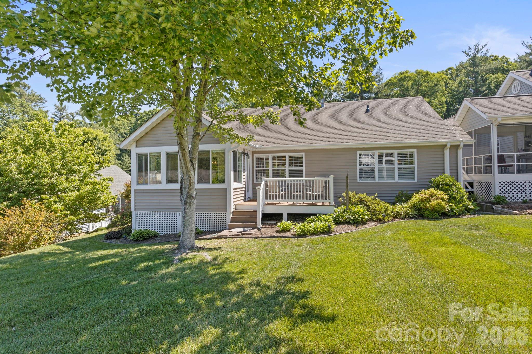 237 Charlestown Drive — Hendersonville
