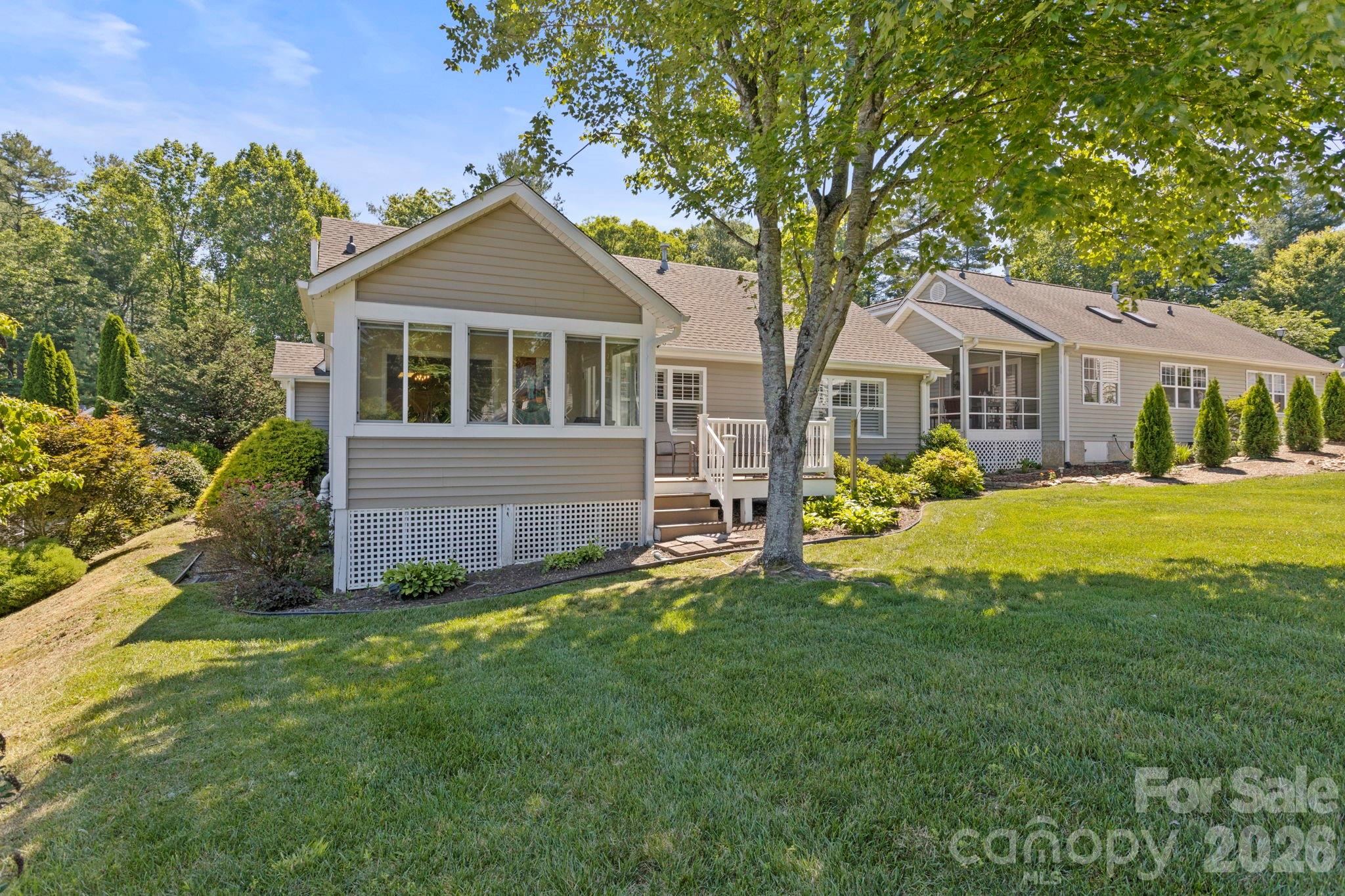 237 Charlestown Drive — Hendersonville