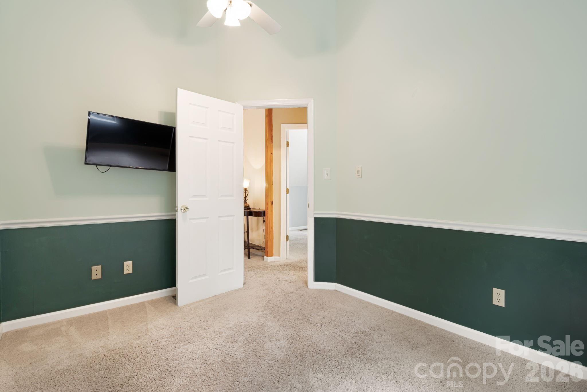 212 Riva Ridge Drive — Fairview