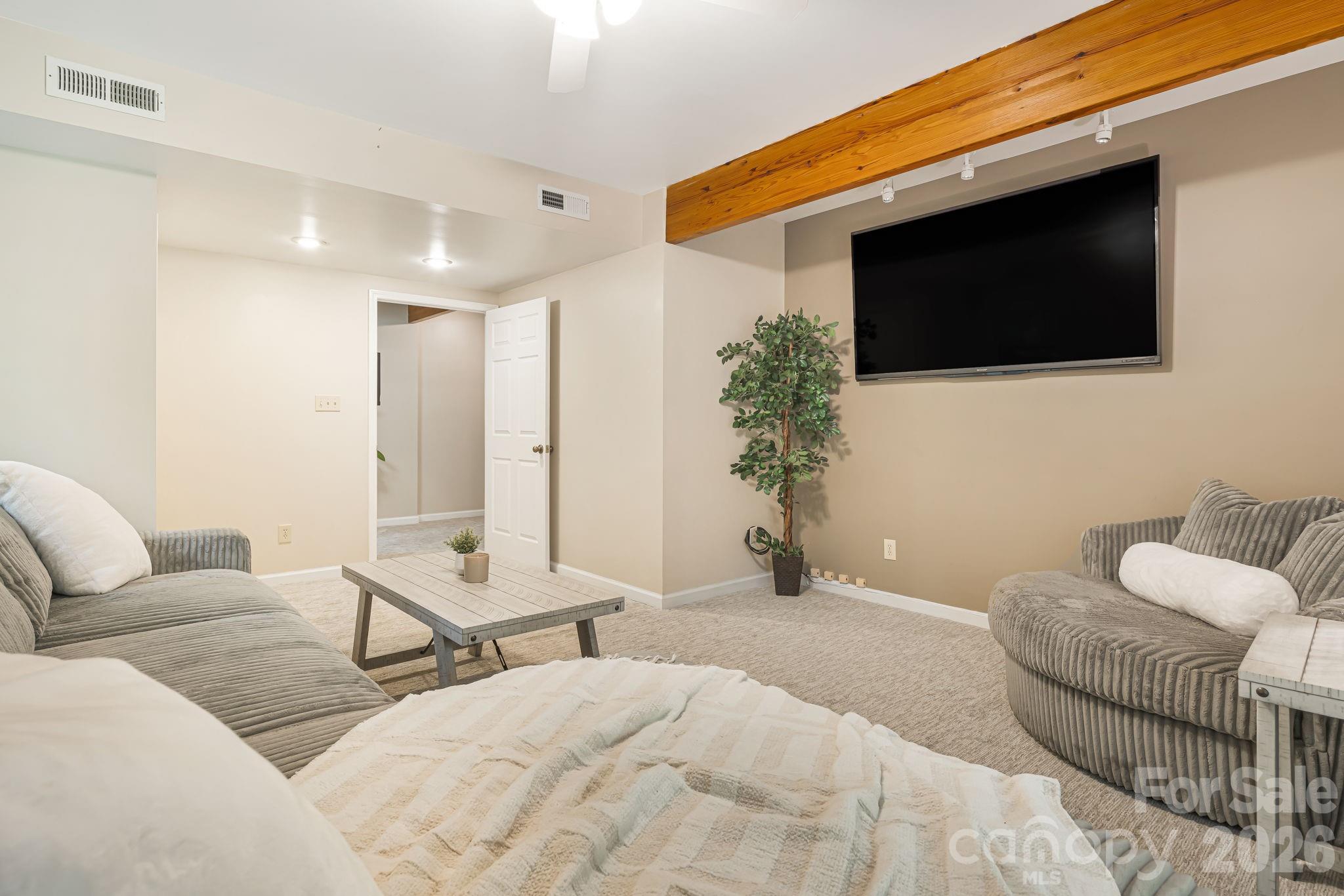 212 Riva Ridge Drive — Fairview