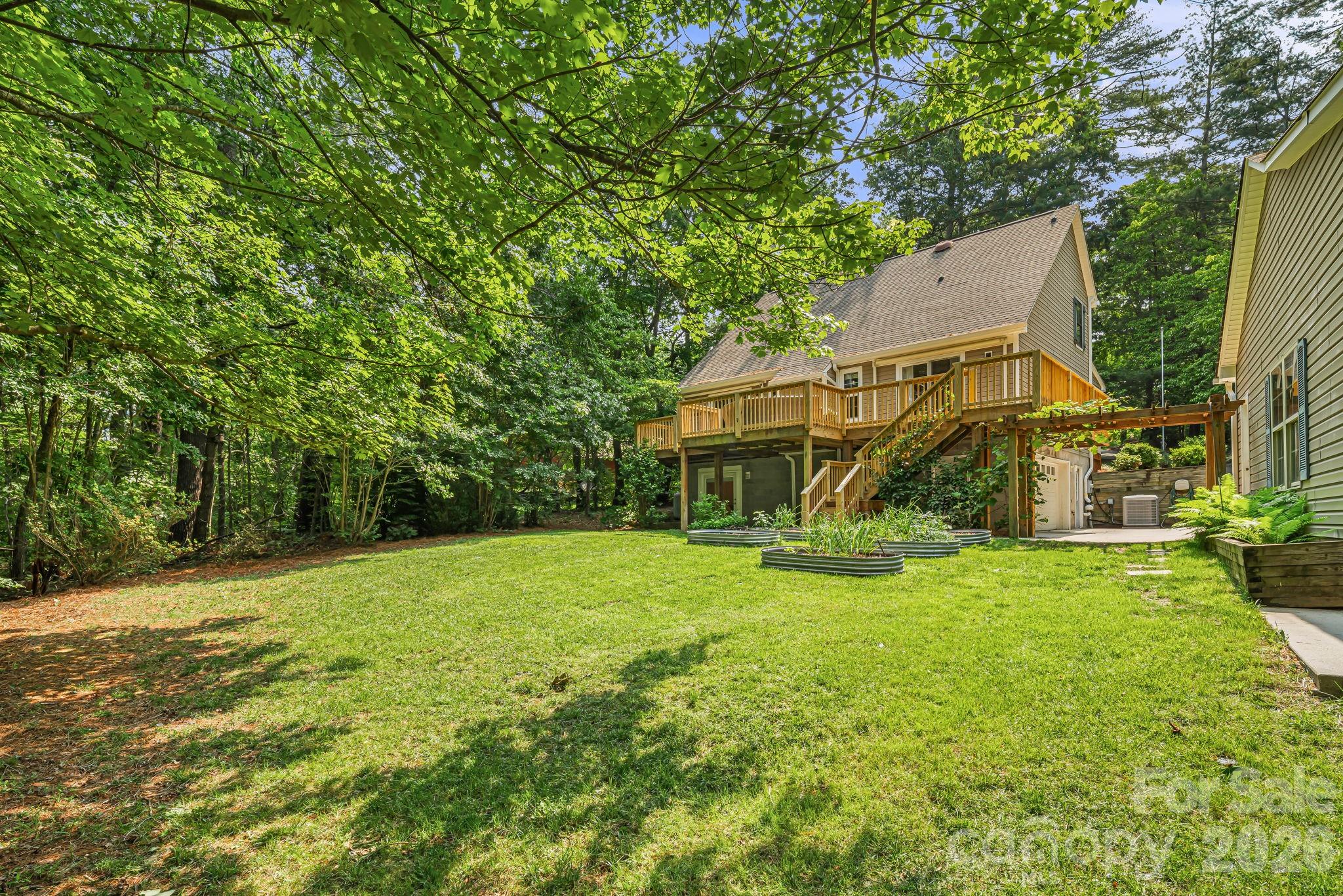 212 Riva Ridge Drive — Fairview