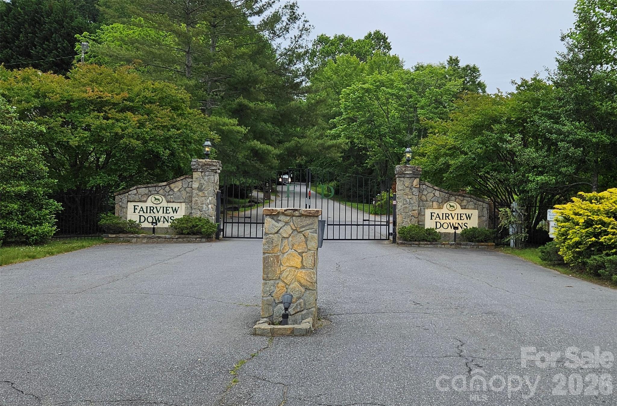 212 Riva Ridge Drive — Fairview