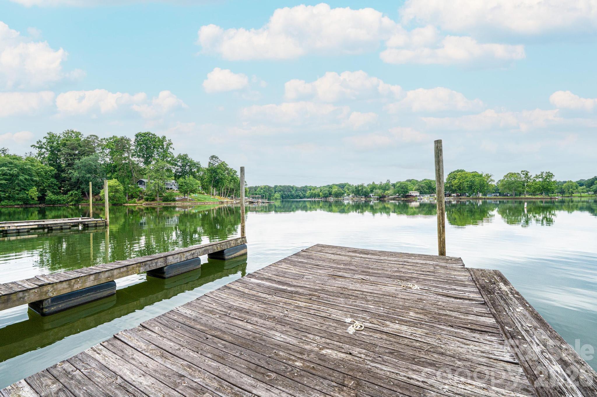 4566 Windward Lane — Catawba