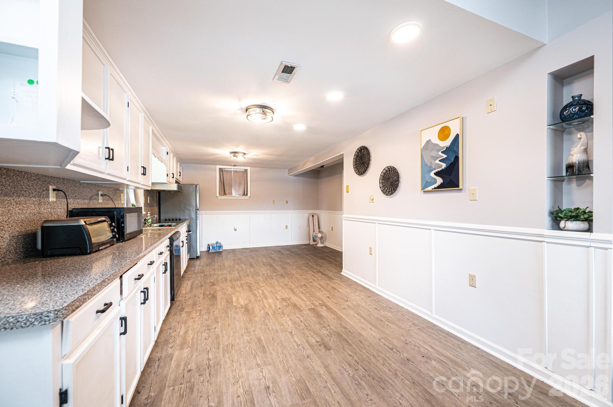 4566 Windward Lane — Catawba
