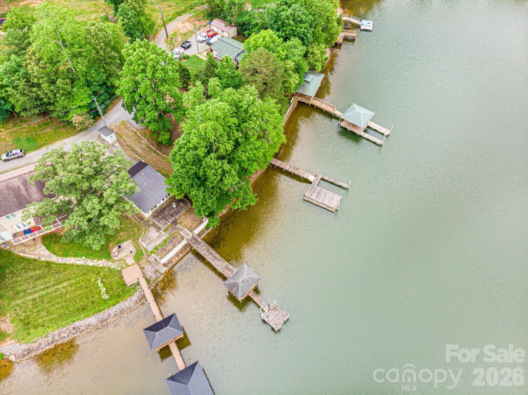 4566 Windward Lane — Catawba