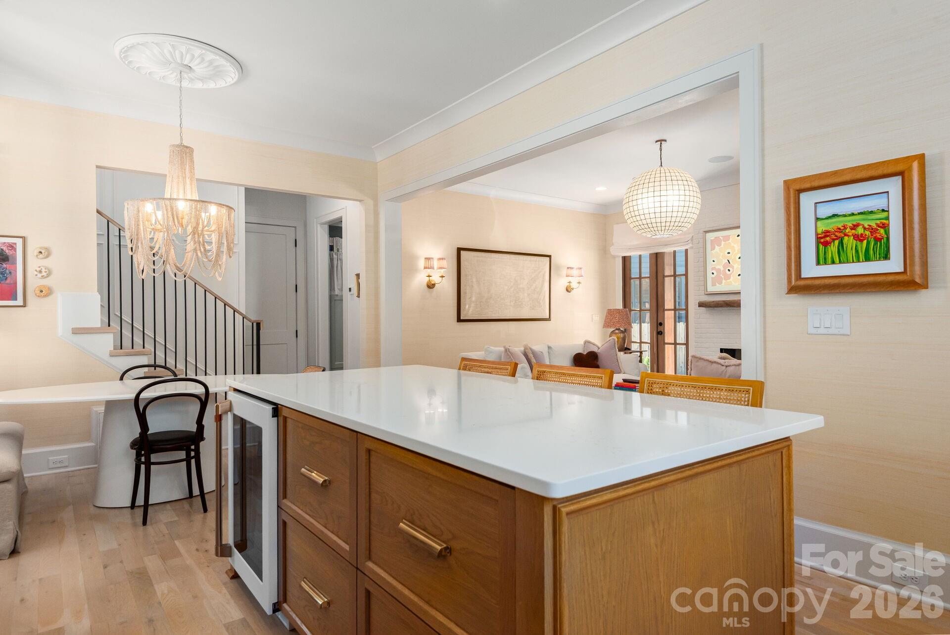 3020 Whiting Avenue — Charlotte
