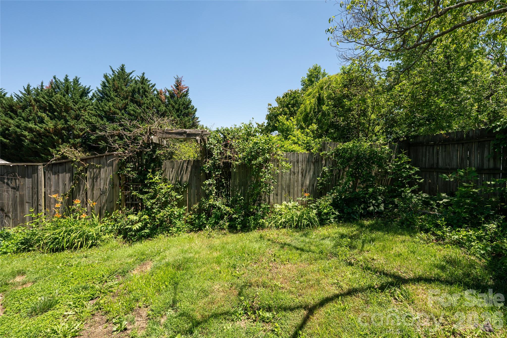 339 Hi Alta Avenue — Asheville