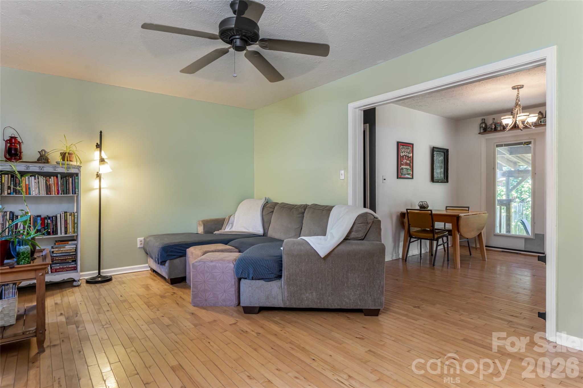 339 Hi Alta Avenue — Asheville