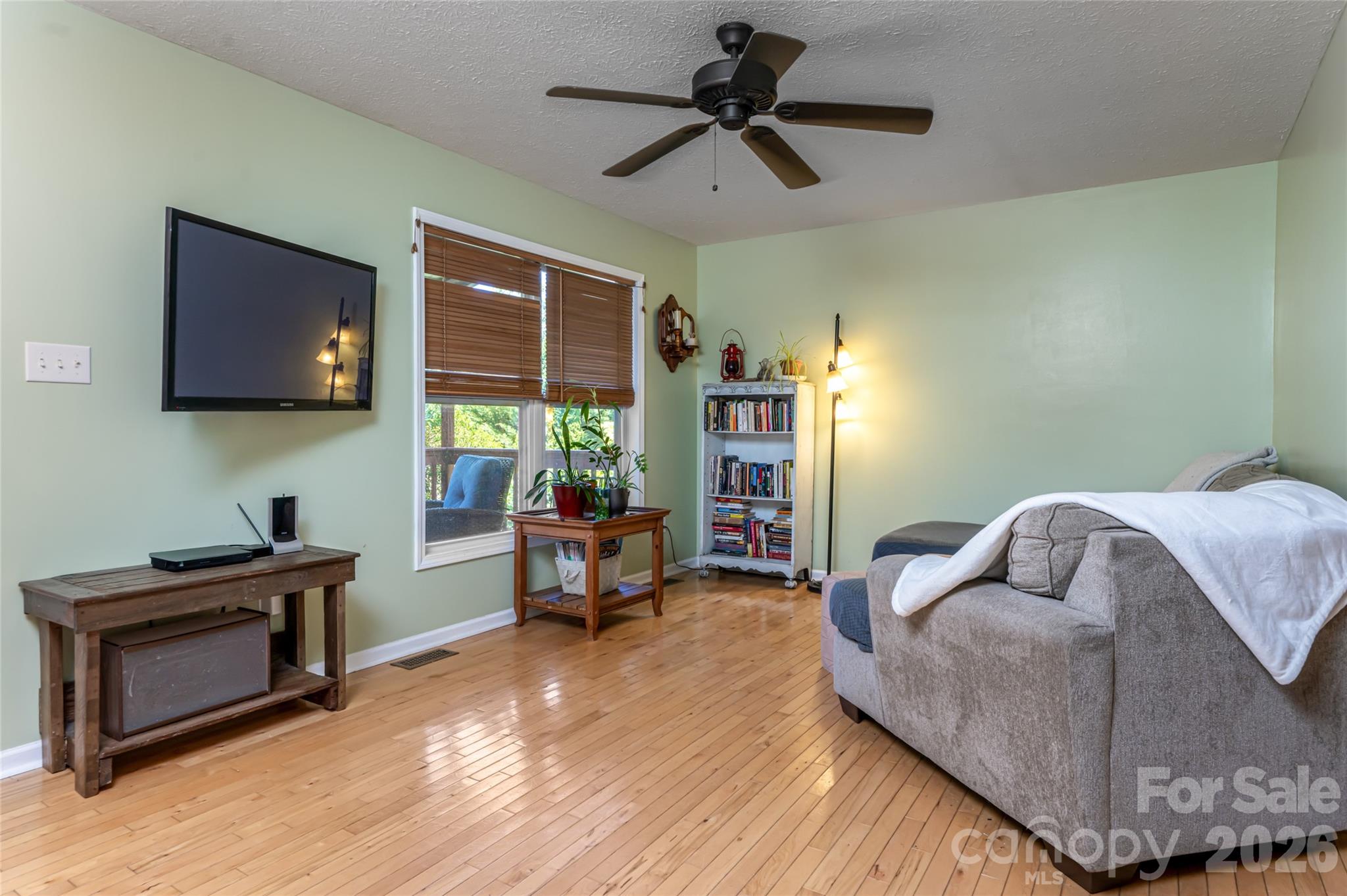 339 Hi Alta Avenue — Asheville