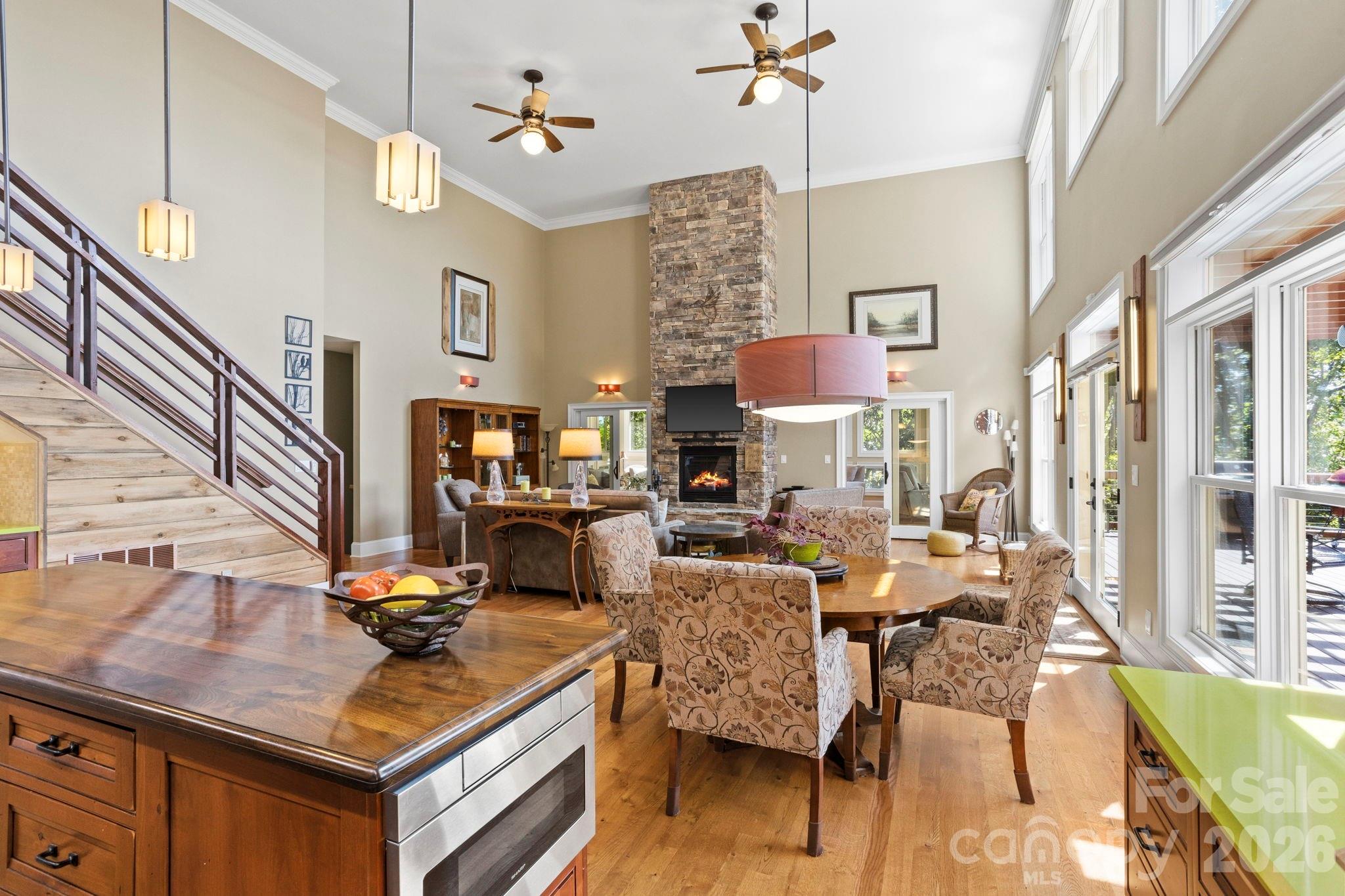 426 Eagle Ridge Road — Zirconia