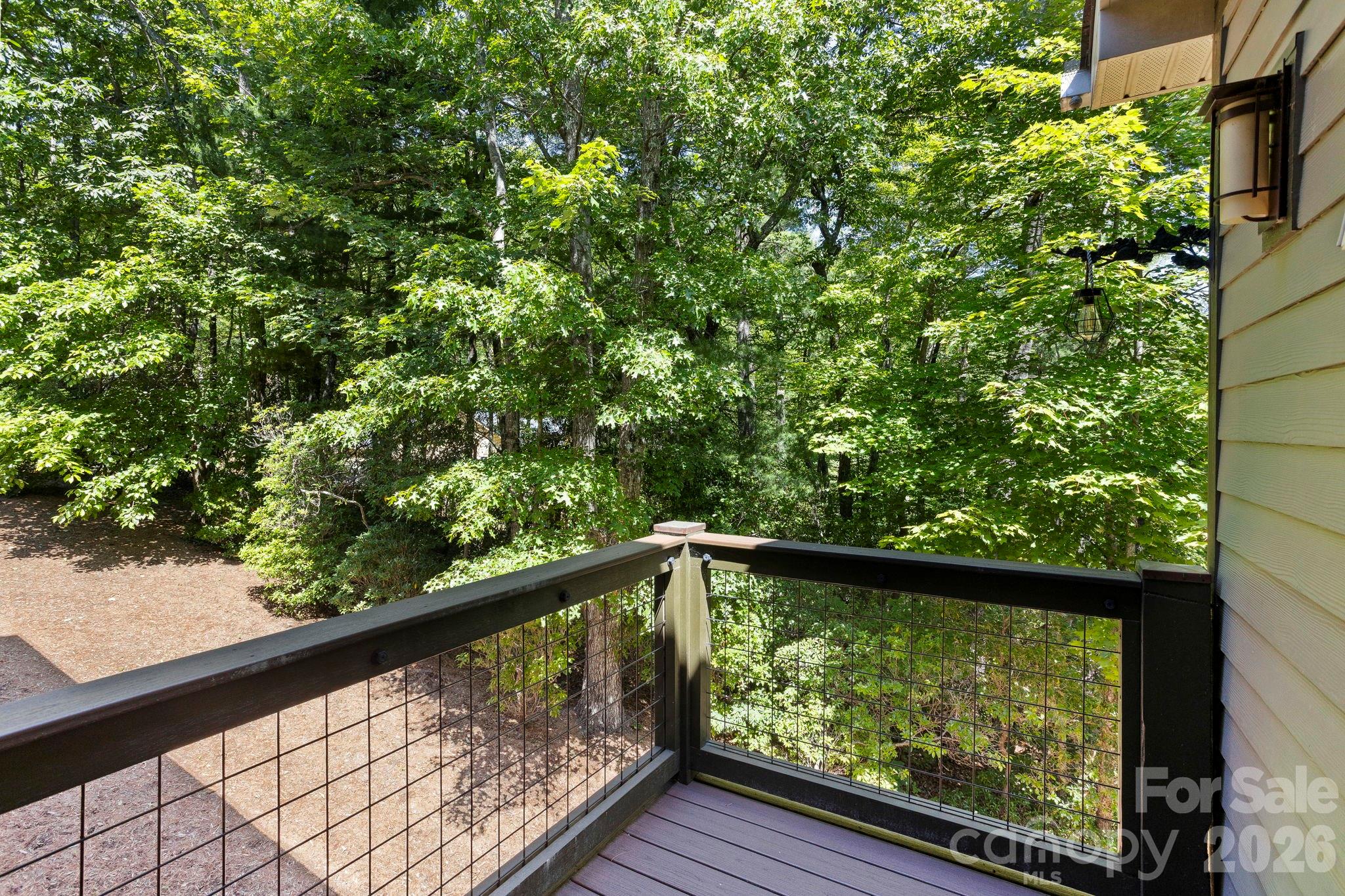 426 Eagle Ridge Road — Zirconia