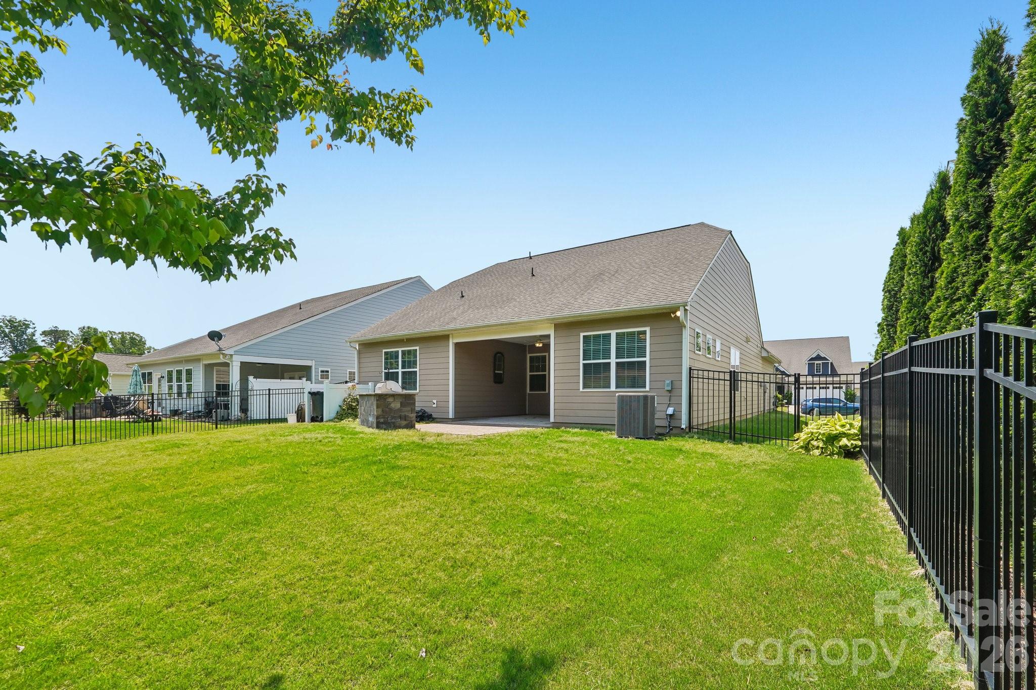 13339 Blanton Drive — Huntersville