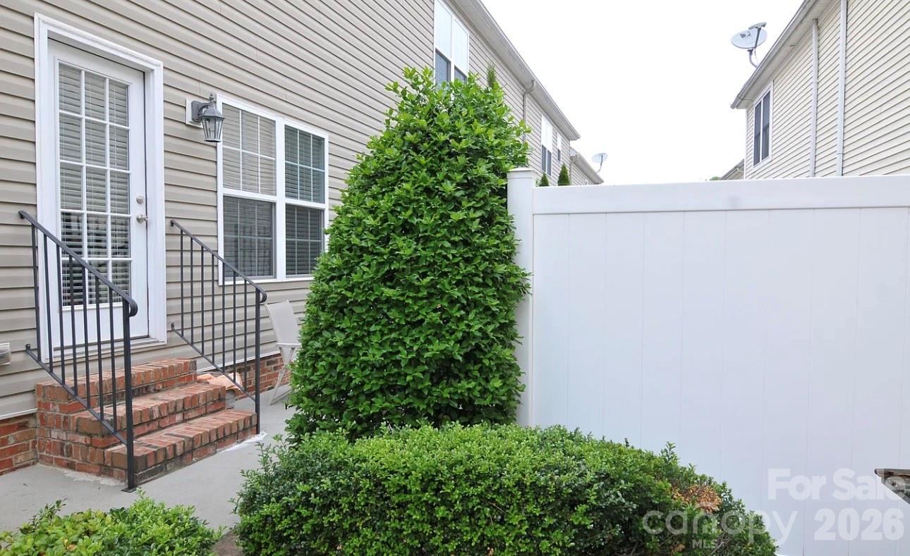 6918 Misty Pine Lane — Charlotte