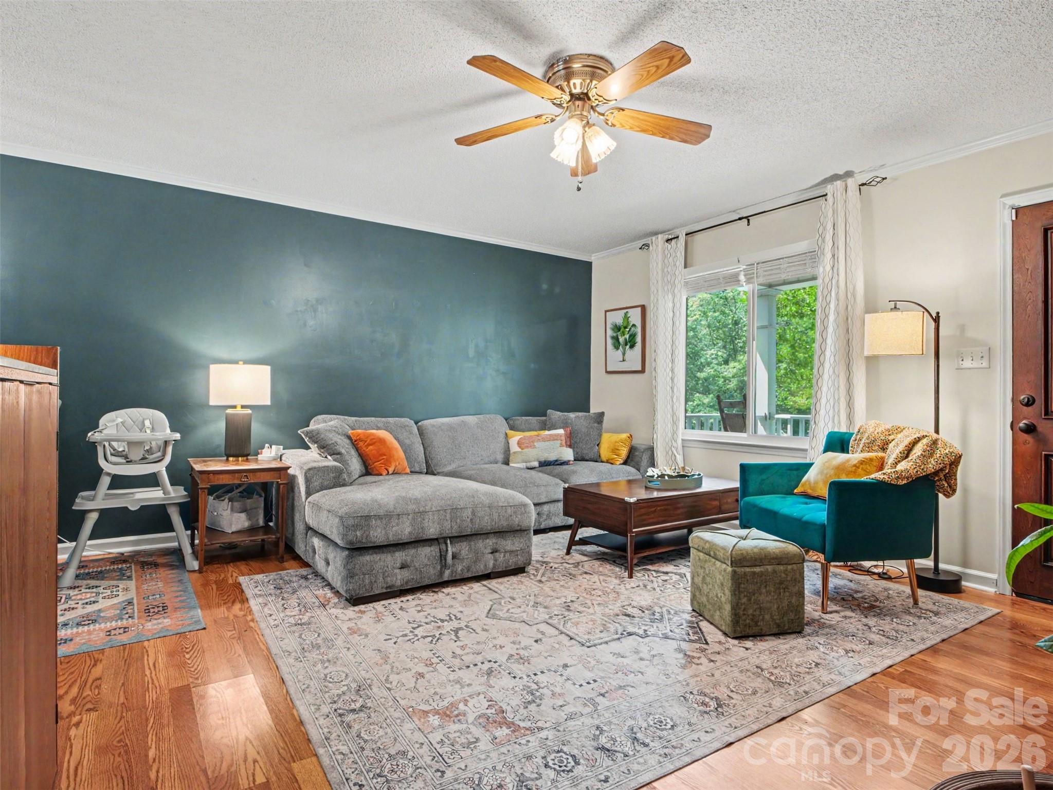 1009 Autumn Lane — Concord
