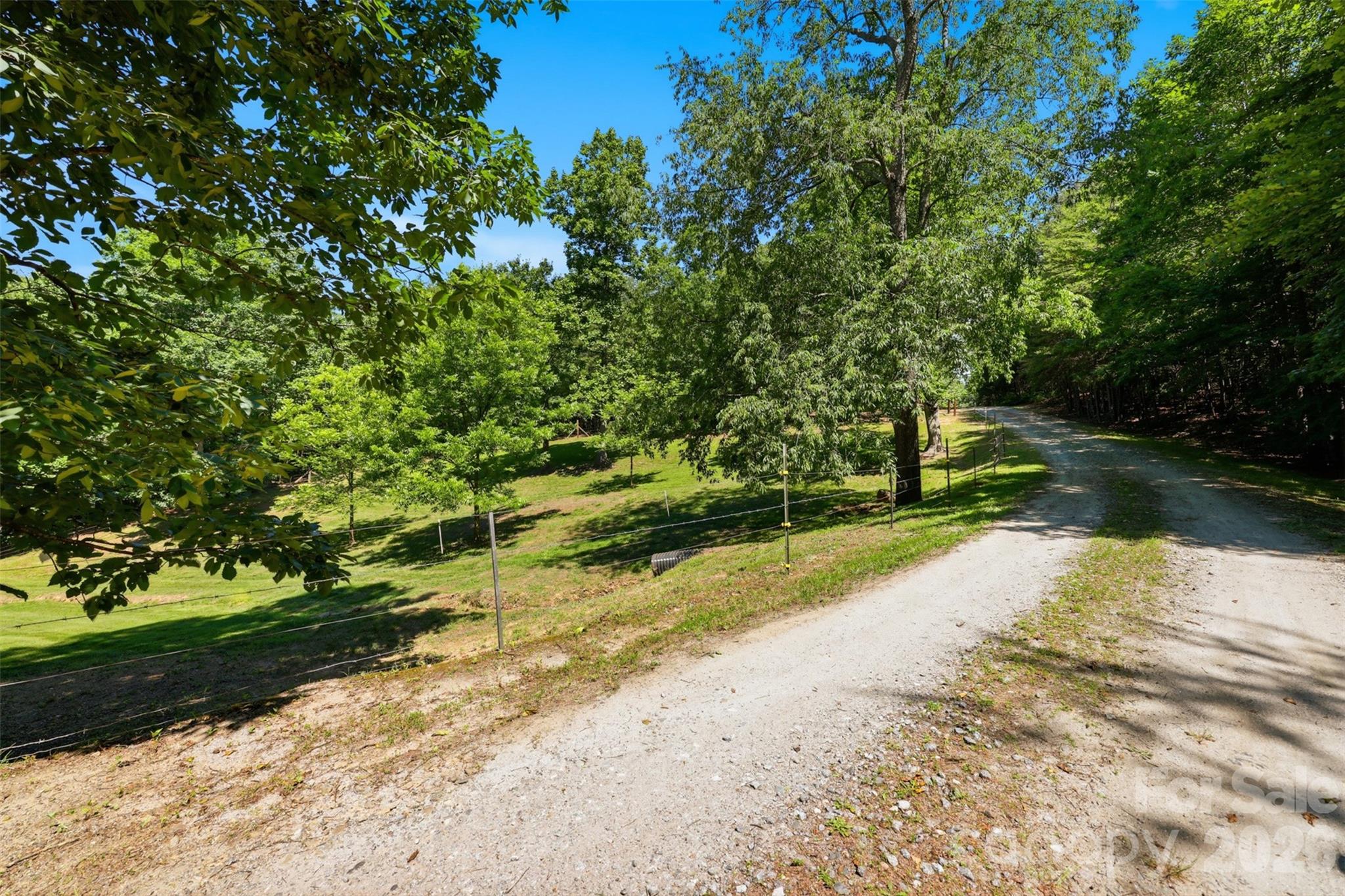 6389 Hwy 64/90 Highway W — Taylorsville
