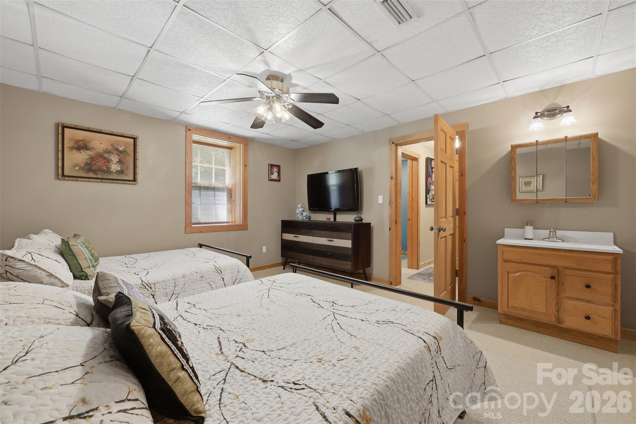 6389 Hwy 64/90 Highway W — Taylorsville