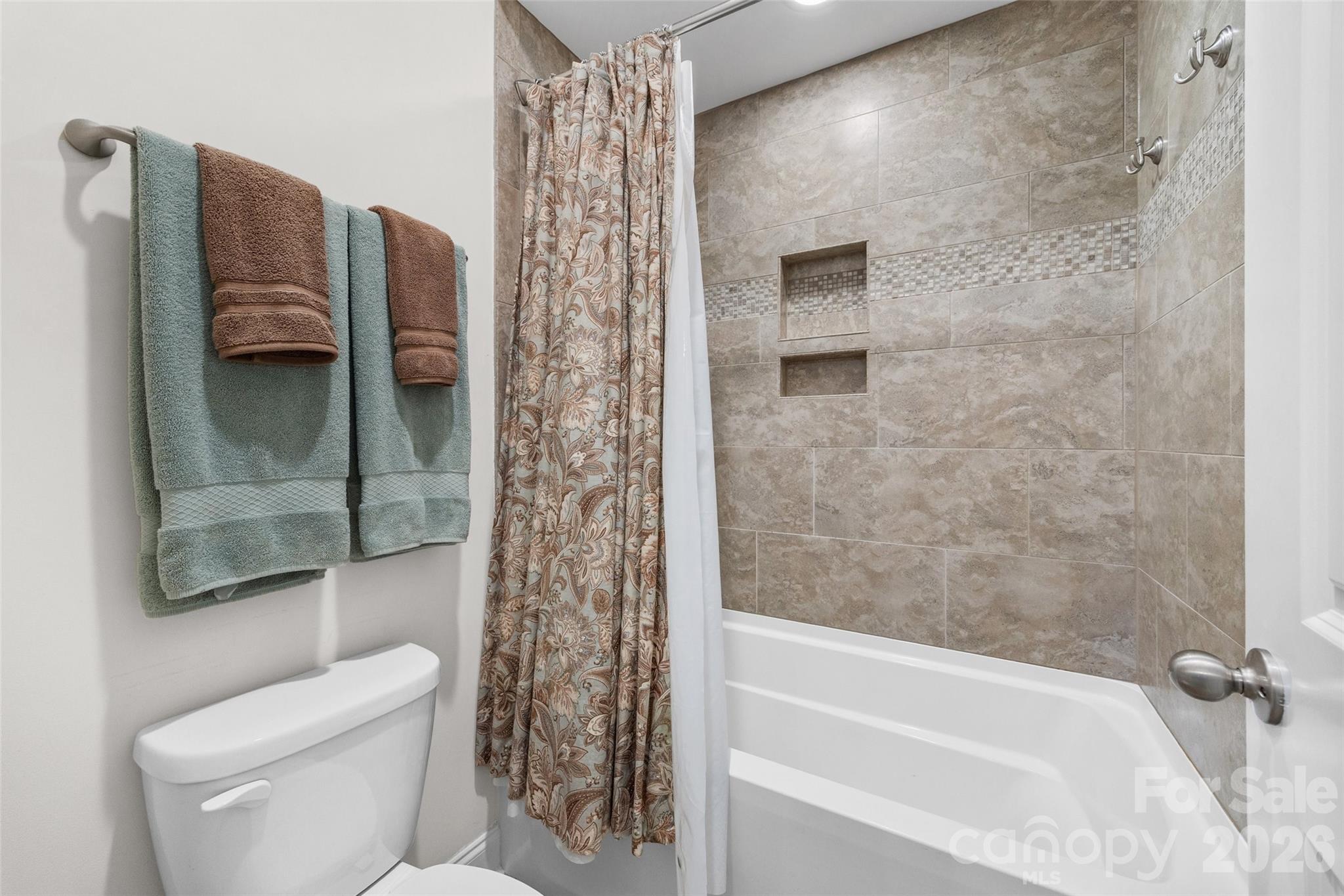 2329 Madeira Circle — Waxhaw