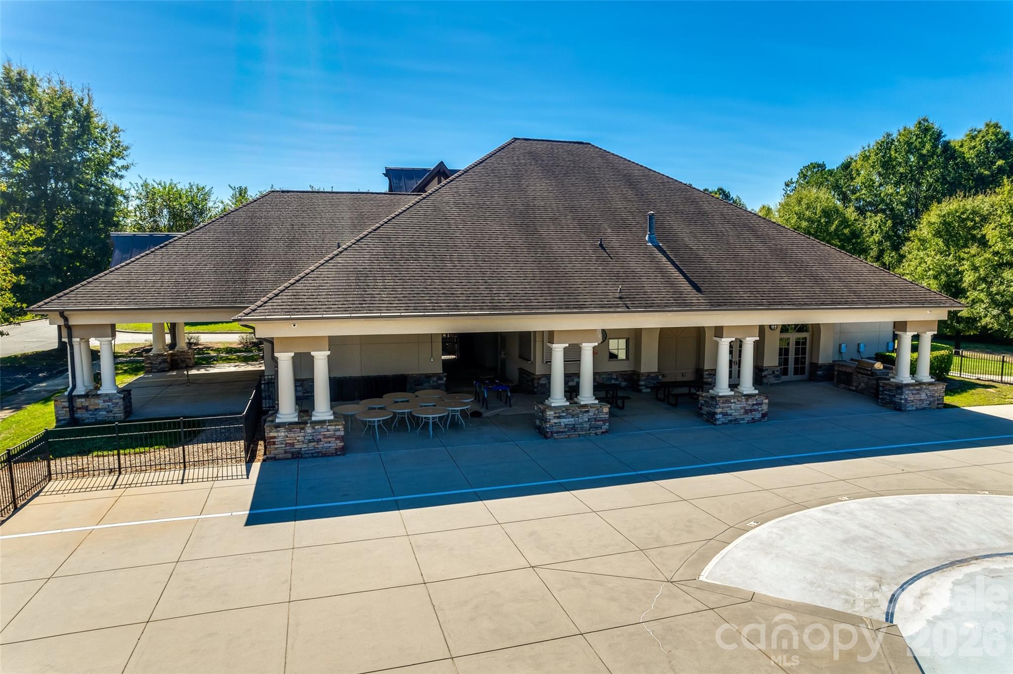 2329 Madeira Circle — Waxhaw