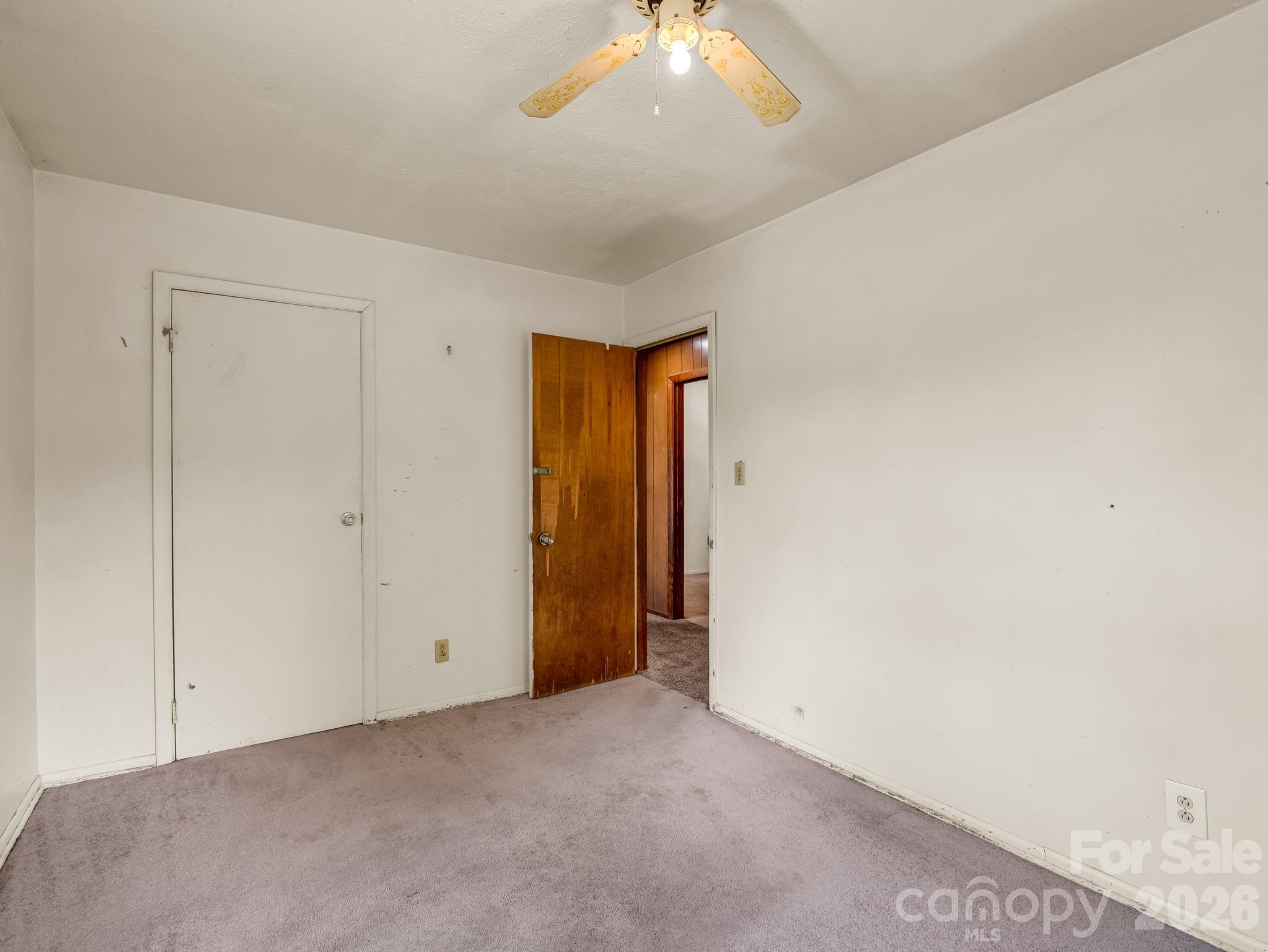 135 Jordan Road — Swannanoa