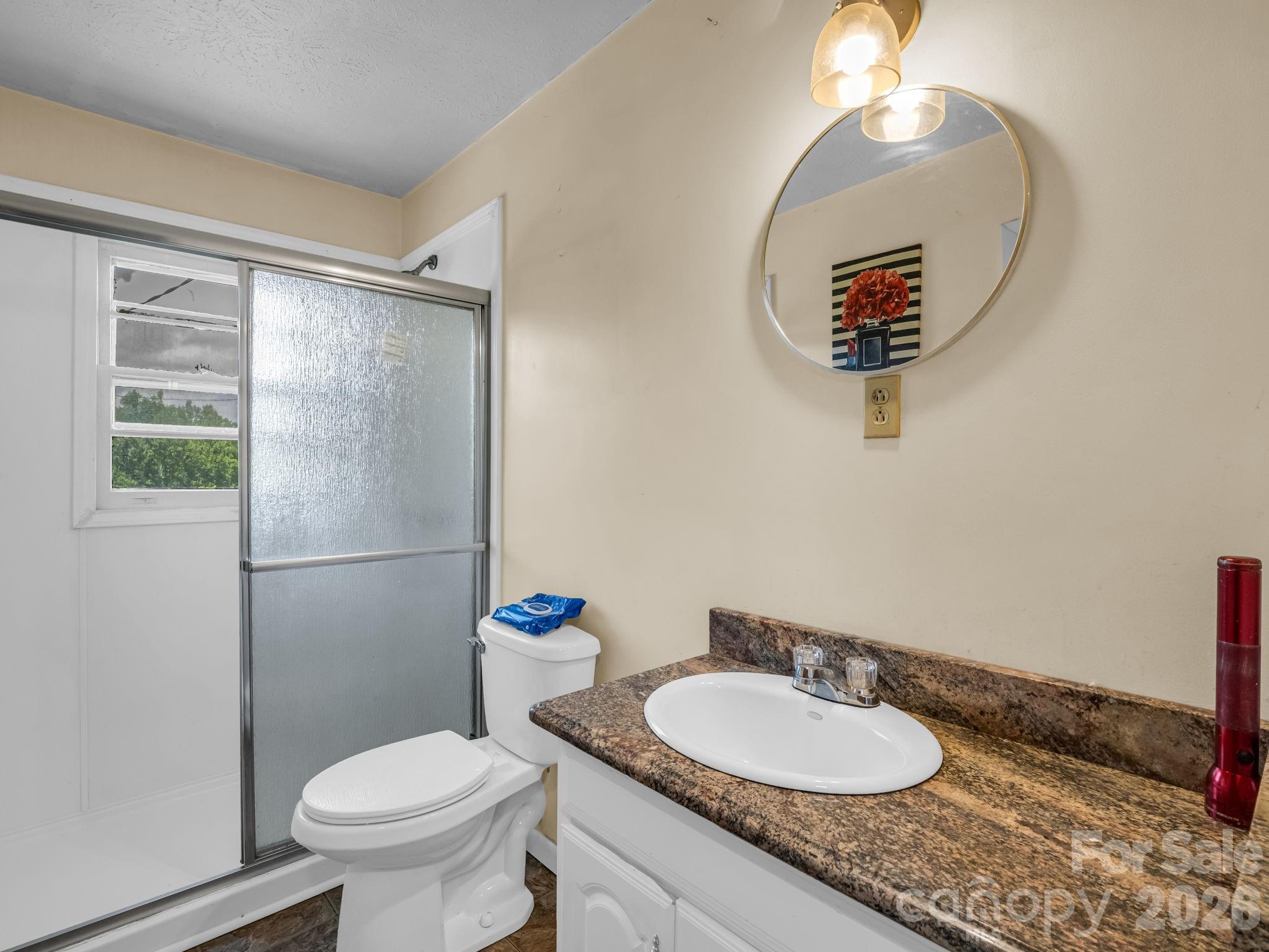 135 Jordan Road — Swannanoa