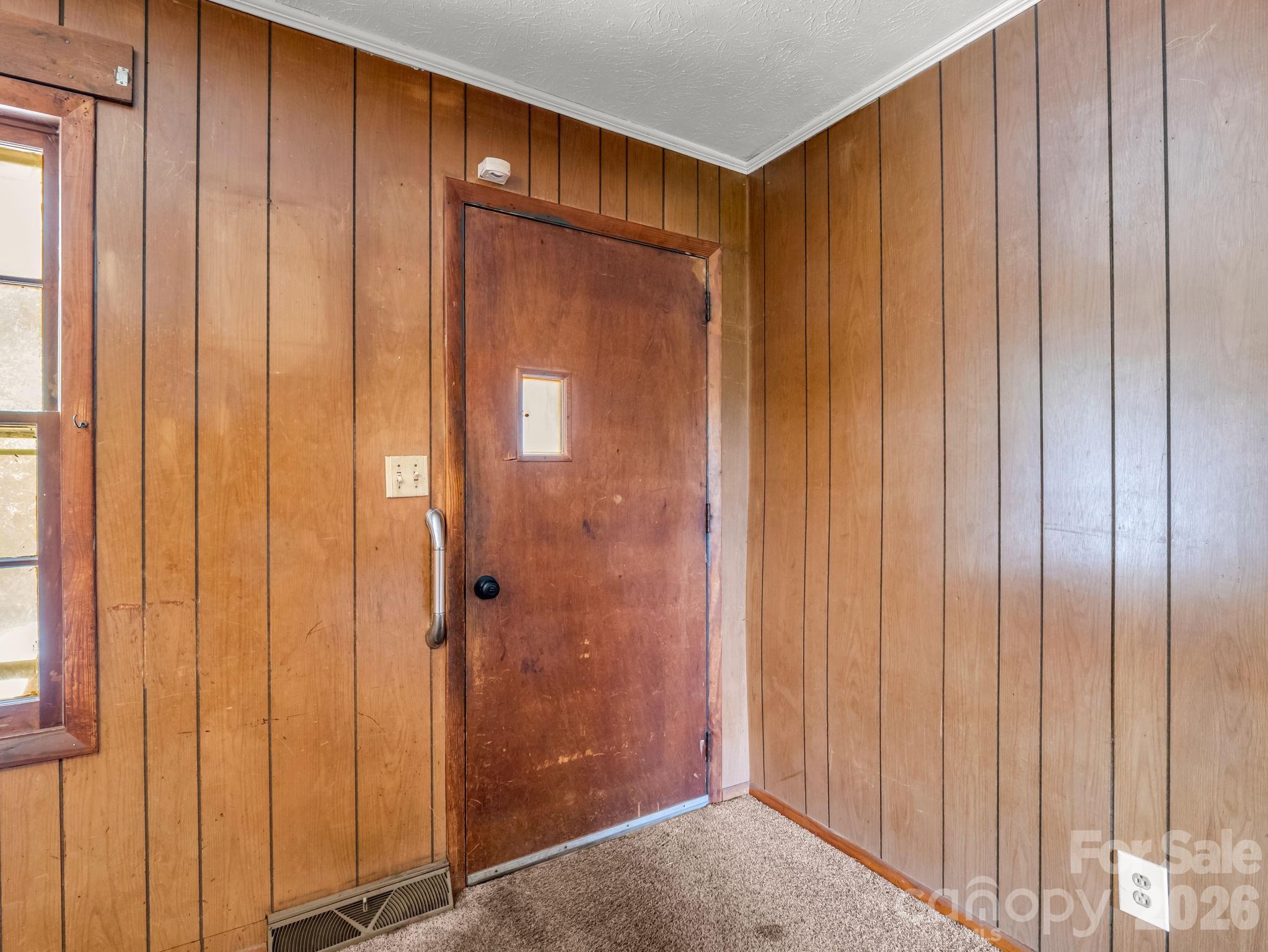 135 Jordan Road — Swannanoa
