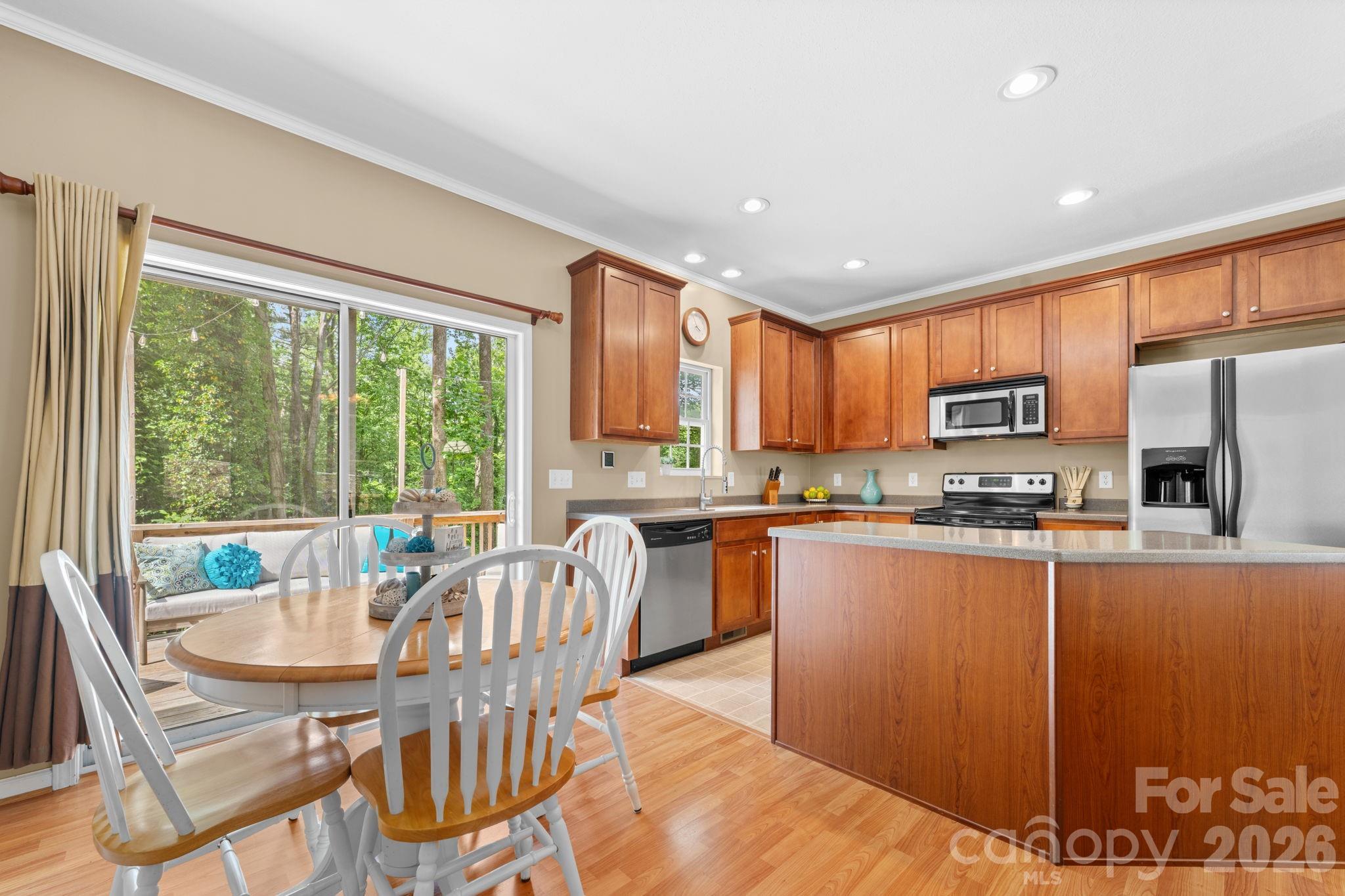 163 Longview Drive — Hendersonville
