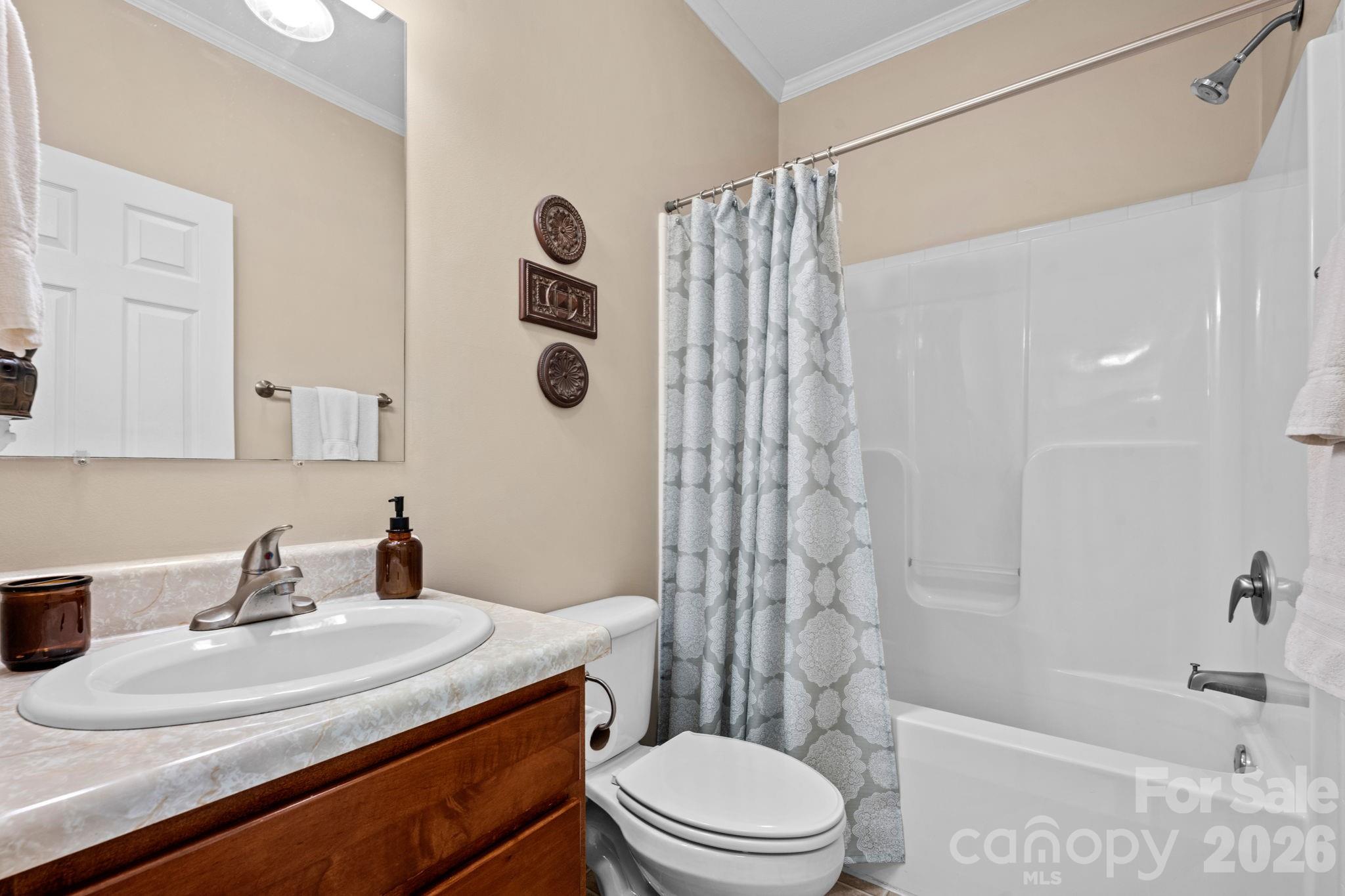 163 Longview Drive — Hendersonville