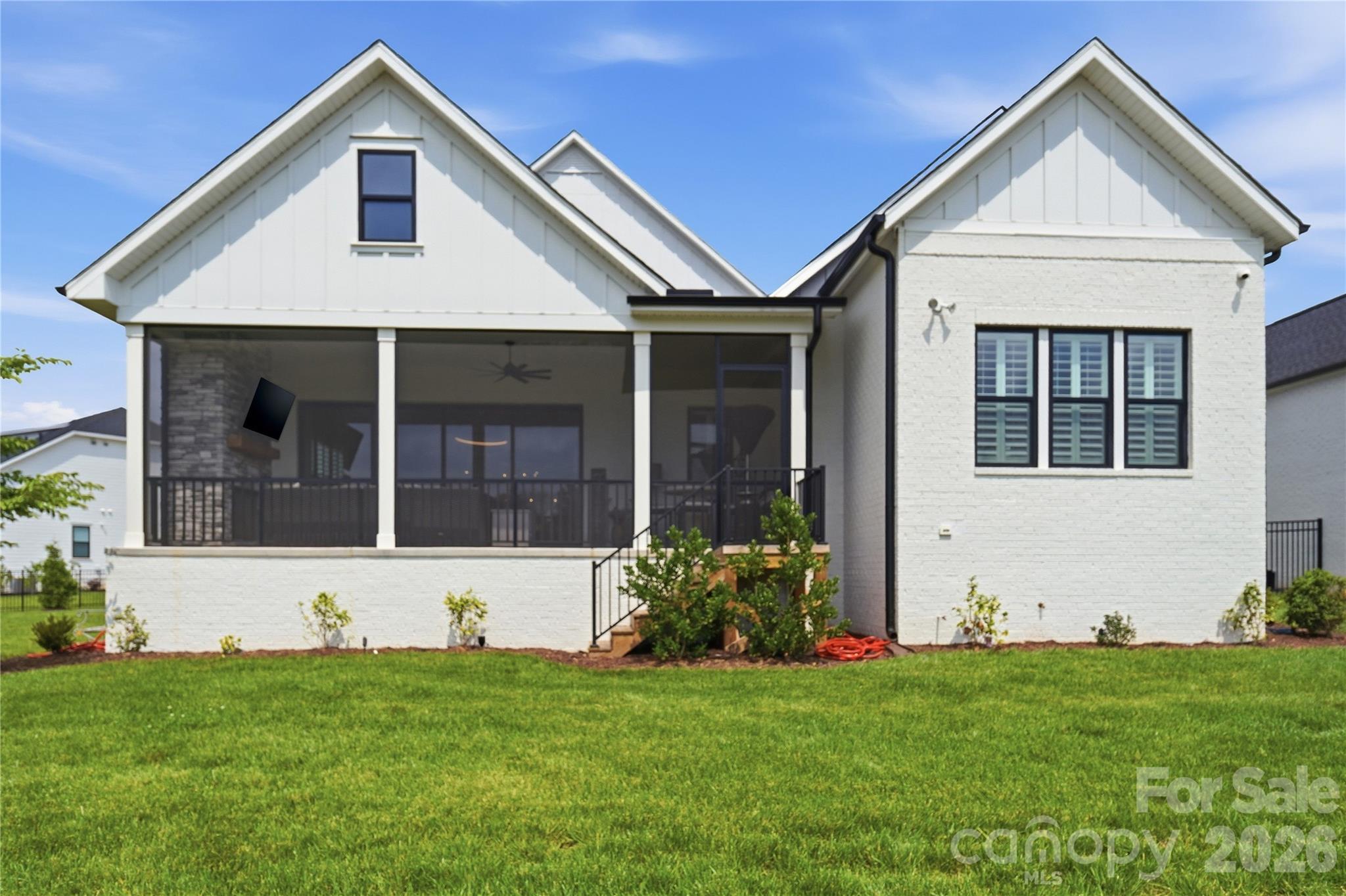 1318 Pomar Circle — Waxhaw