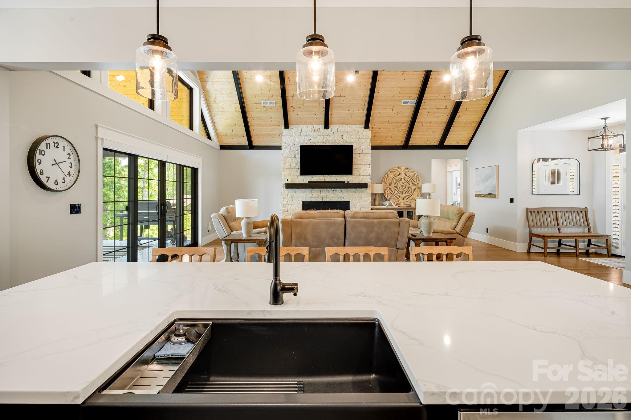 163 Northview Drive — Hendersonville