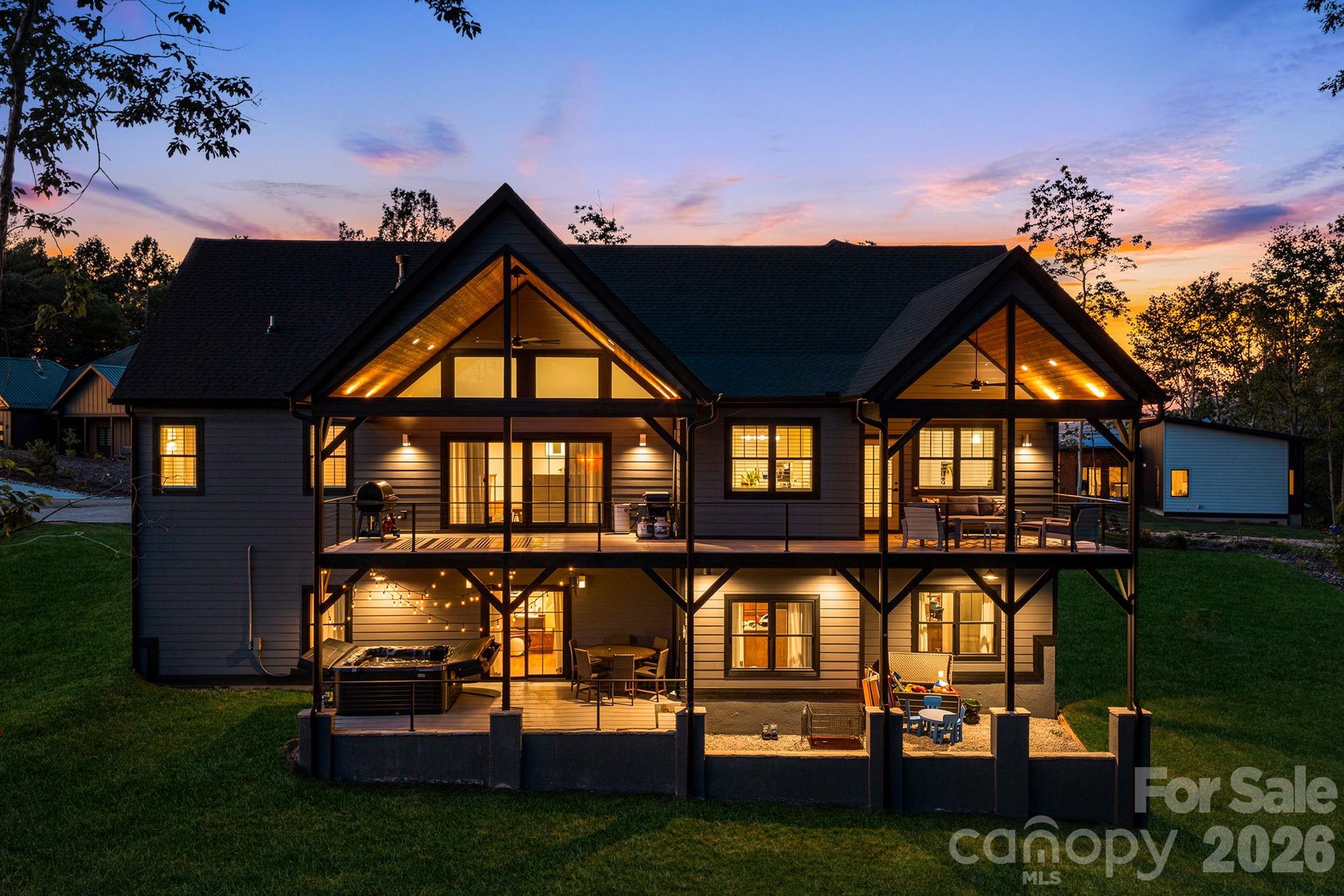 163 Northview Drive — Hendersonville