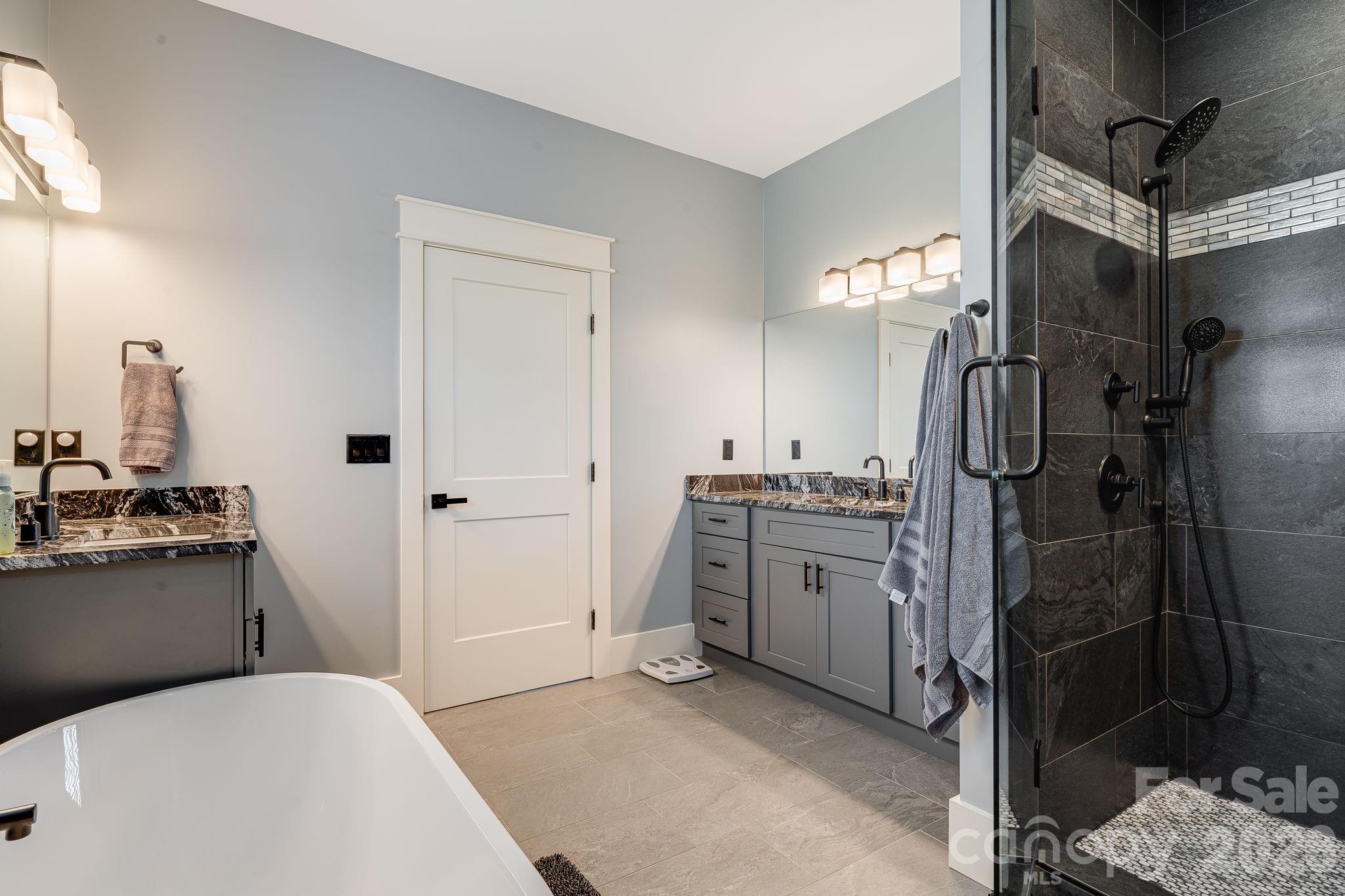 163 Northview Drive — Hendersonville