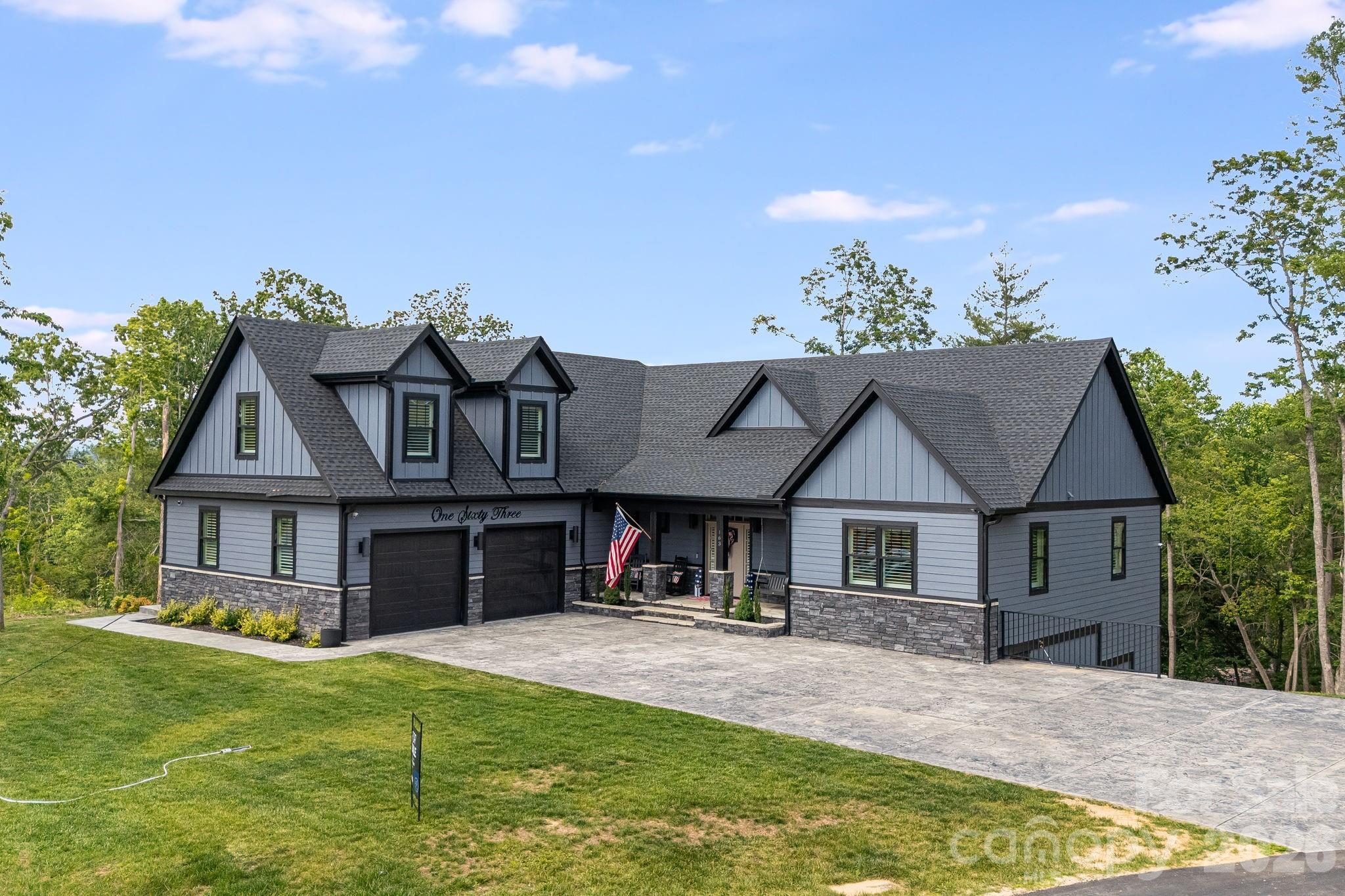 163 Northview Drive — Hendersonville