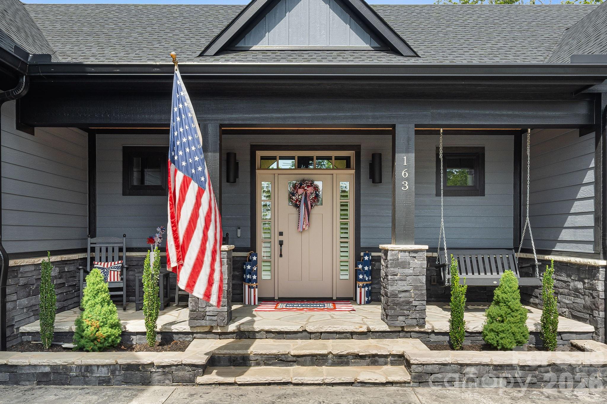 163 Northview Drive — Hendersonville