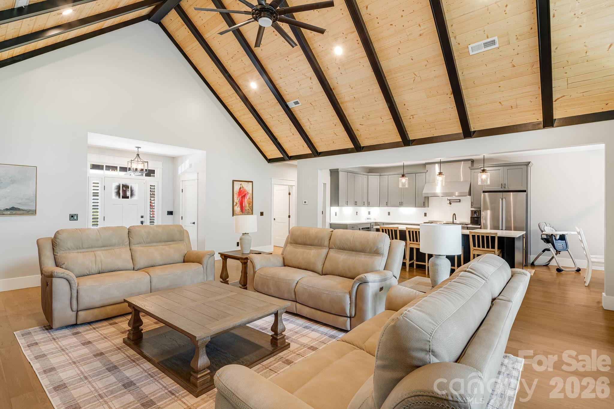 163 Northview Drive — Hendersonville