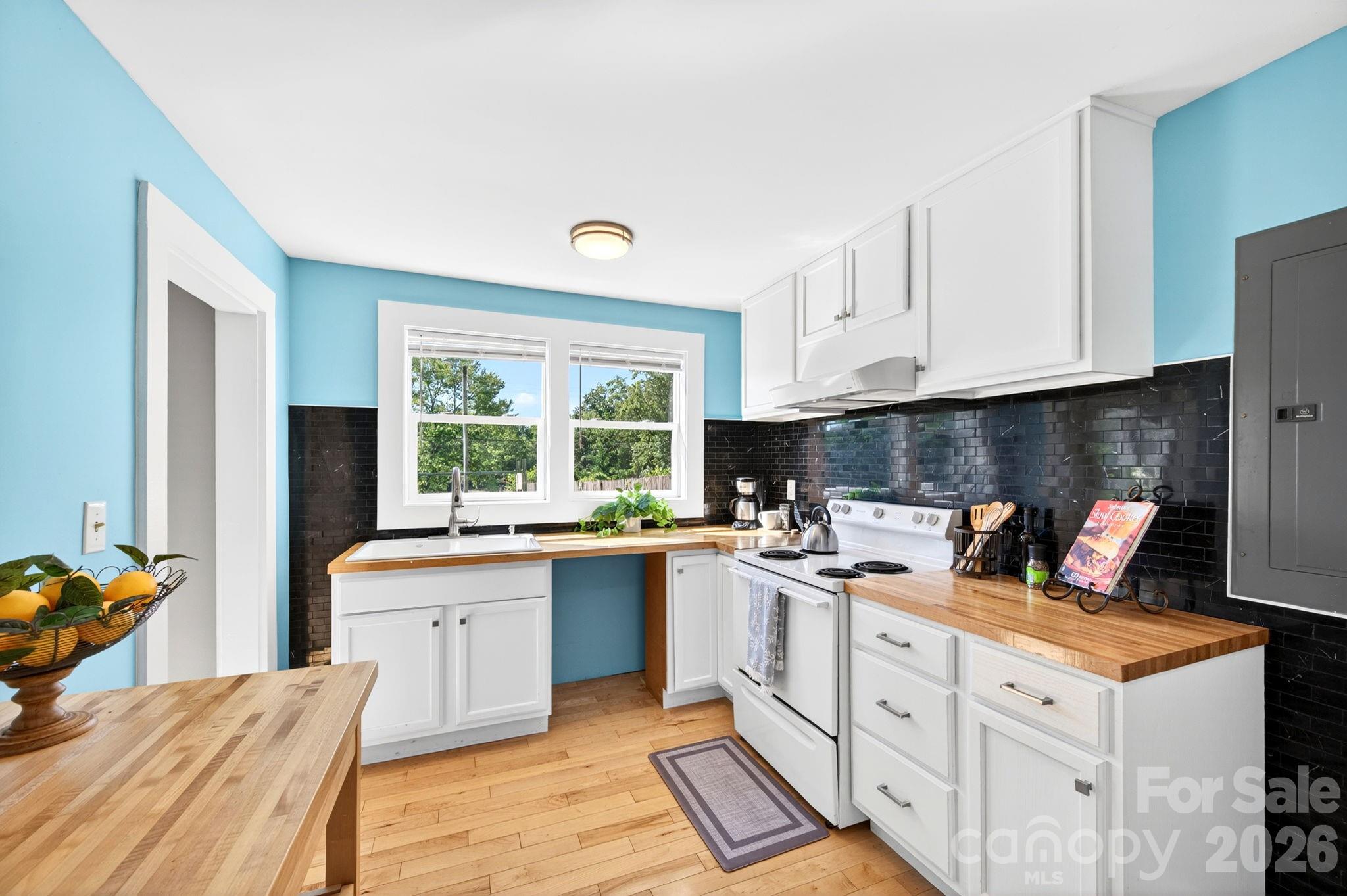 440 Carolina Avenue — Brevard