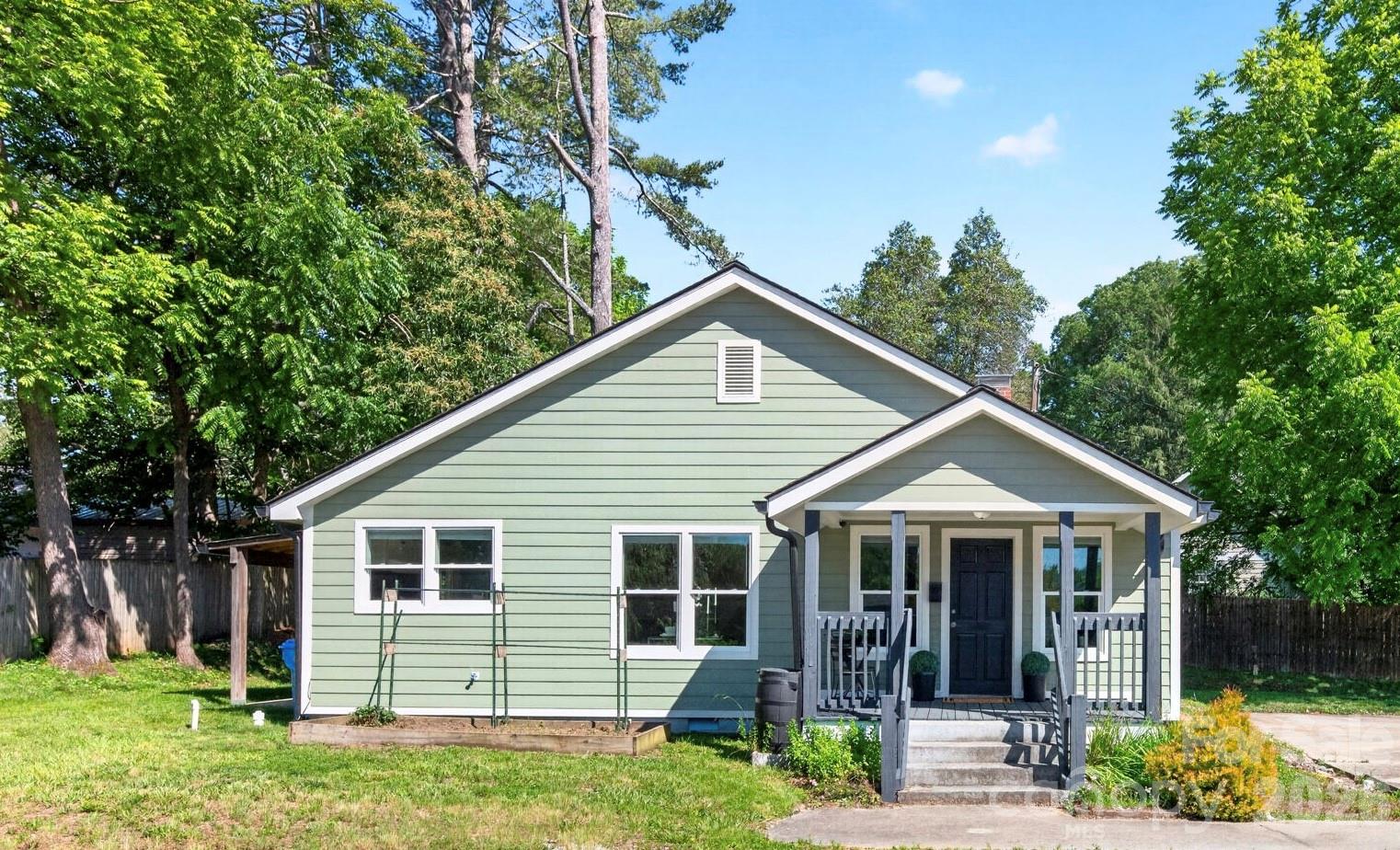 440 Carolina Avenue — Brevard