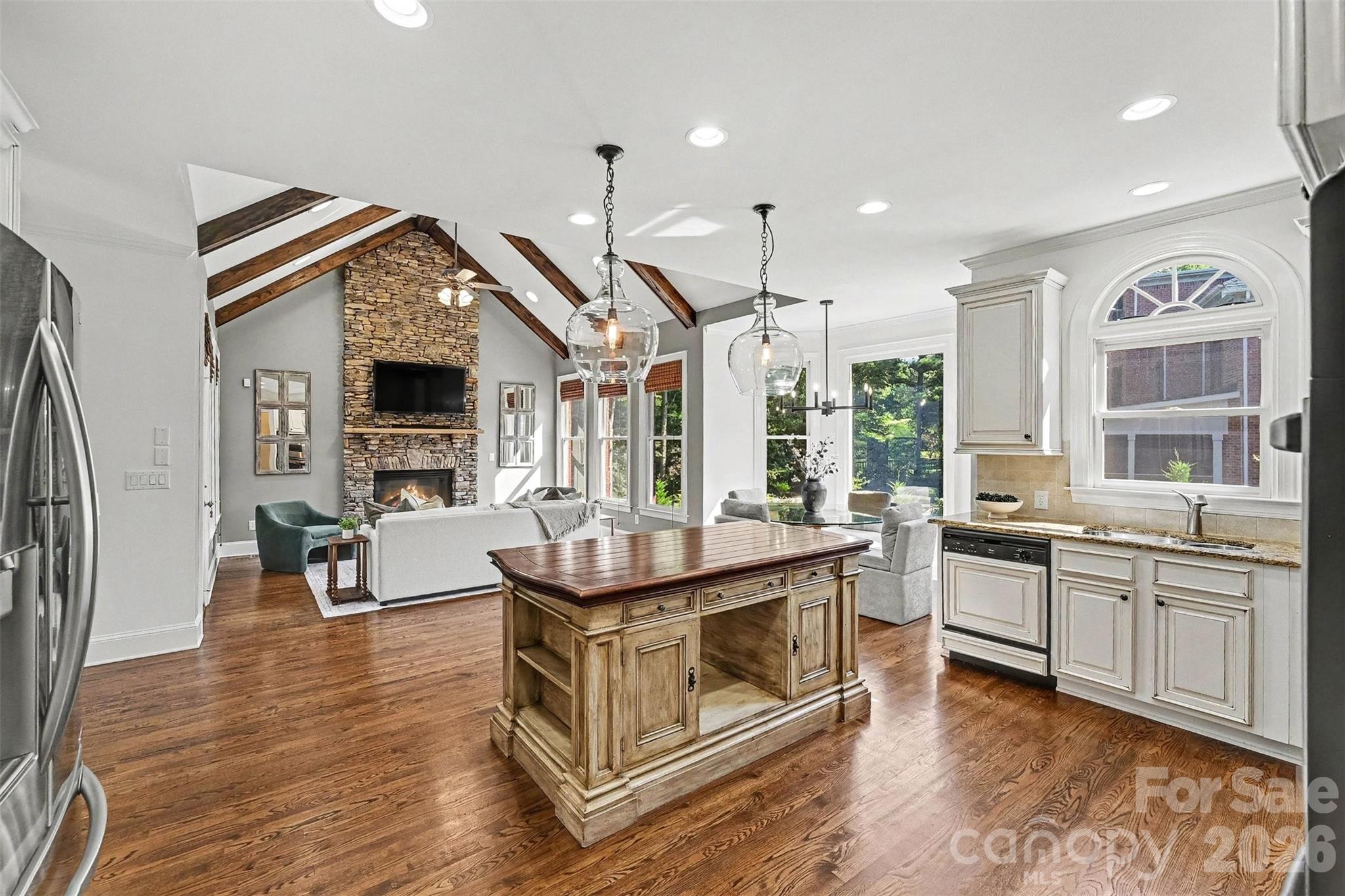 2110 Highland Forest Drive — Marvin