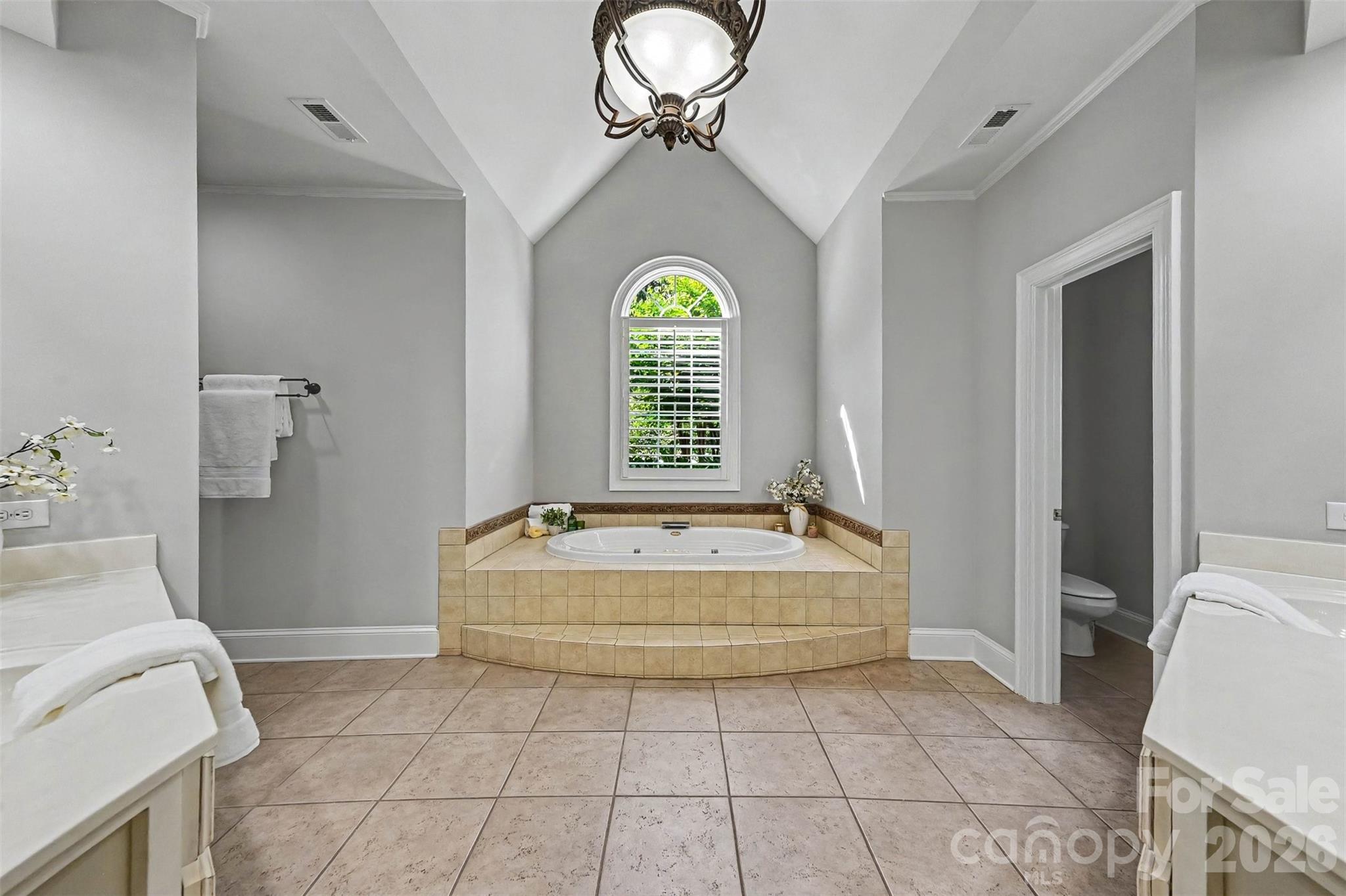 2110 Highland Forest Drive — Marvin