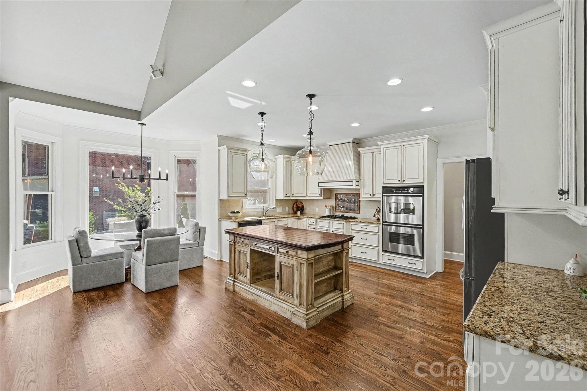 2110 Highland Forest Drive — Marvin