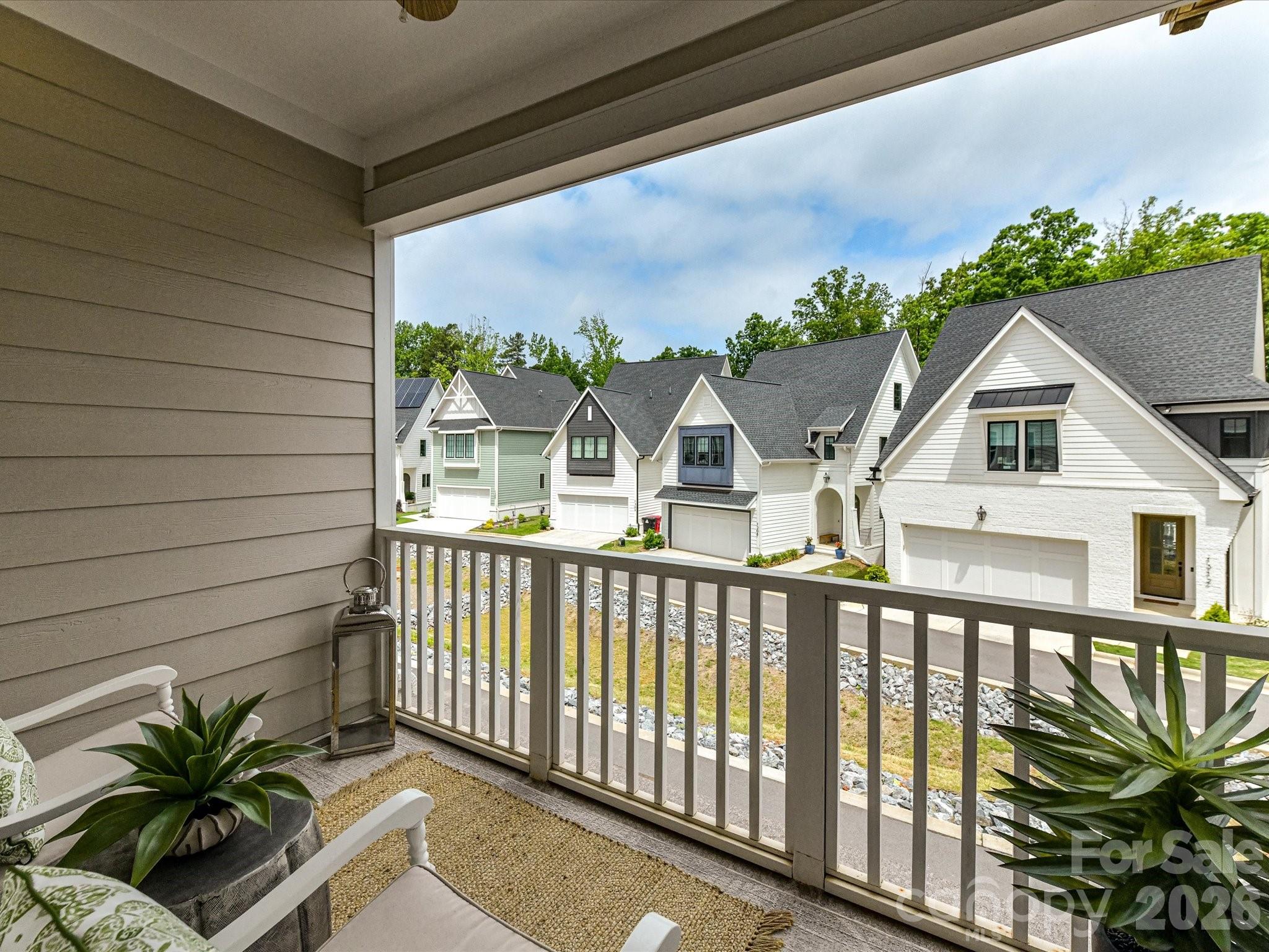 546 Amalfi Drive — Davidson