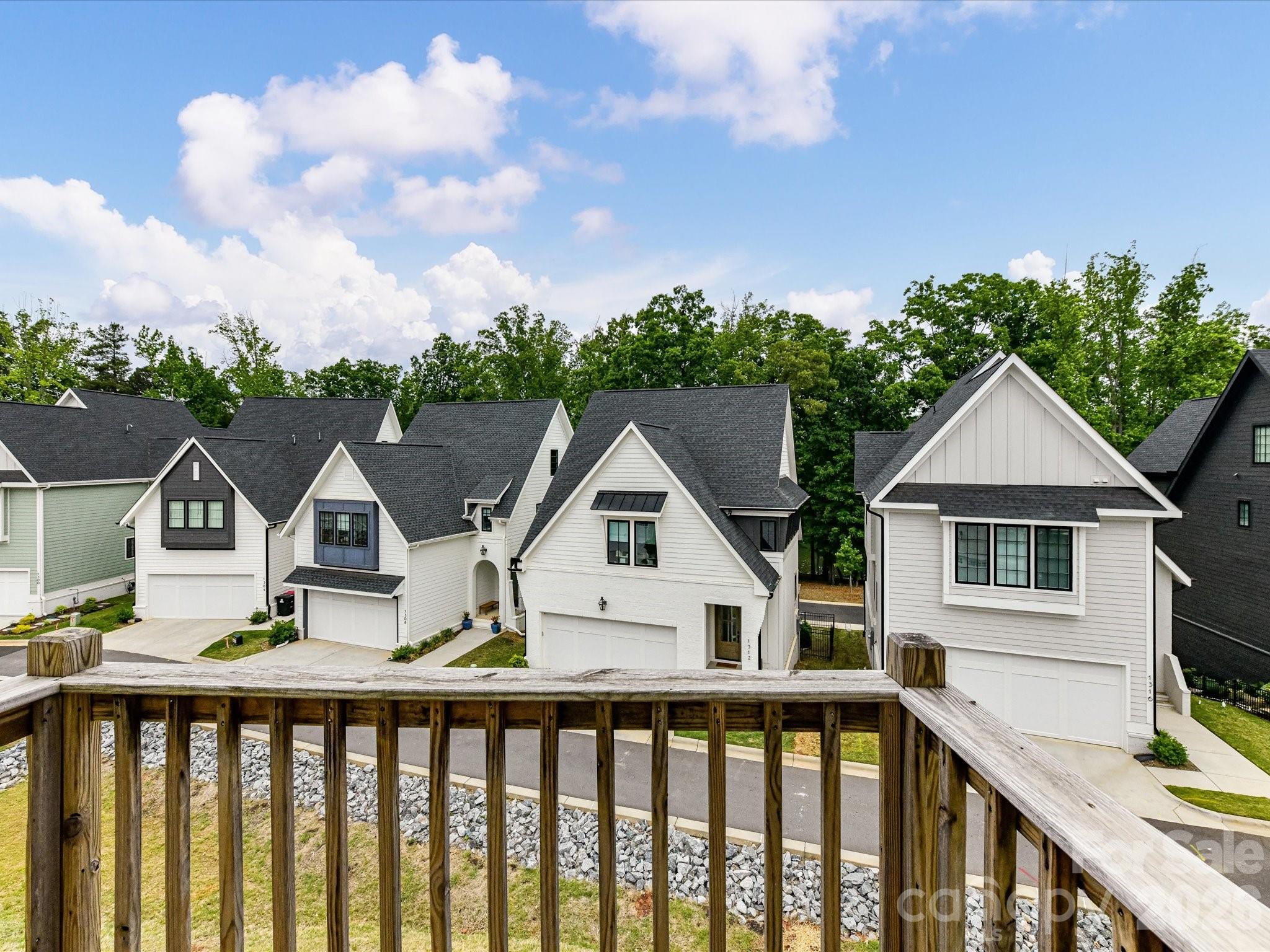 546 Amalfi Drive — Davidson