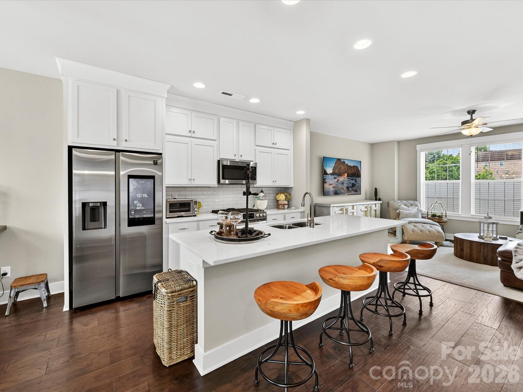 546 Amalfi Drive — Davidson