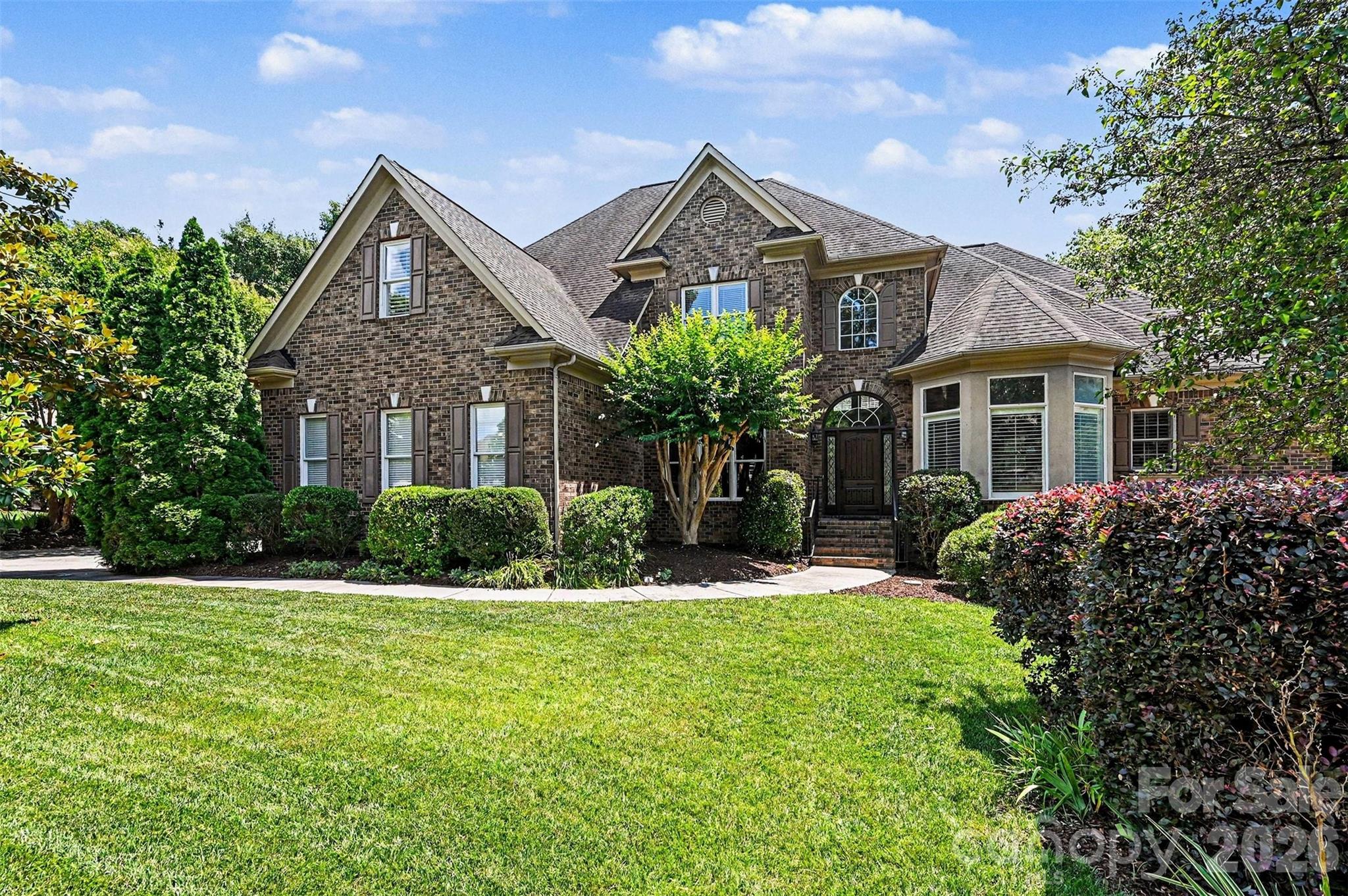 2216 Highland Forest Drive — Marvin