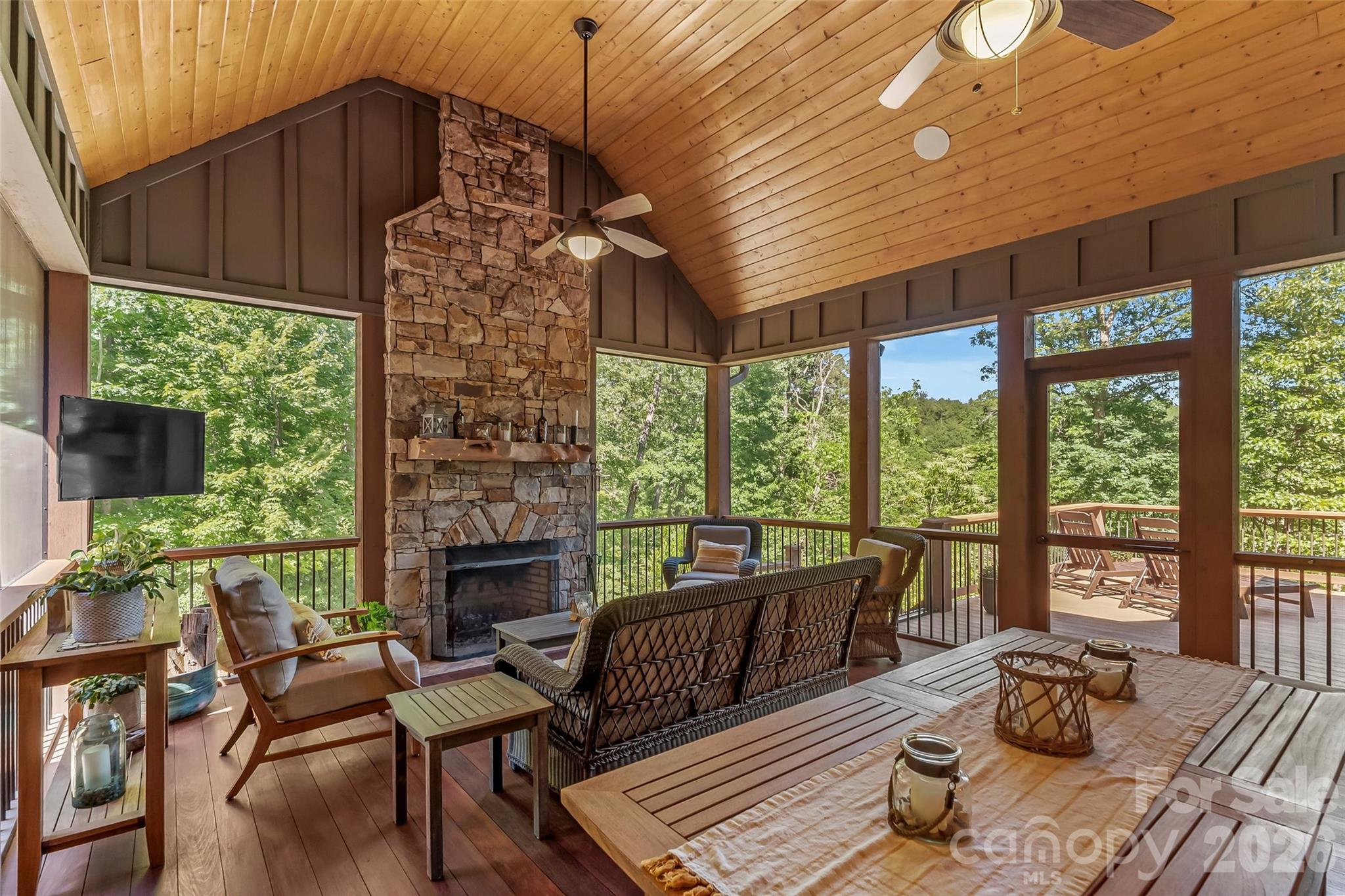 2087 Firestone Trail — Nebo