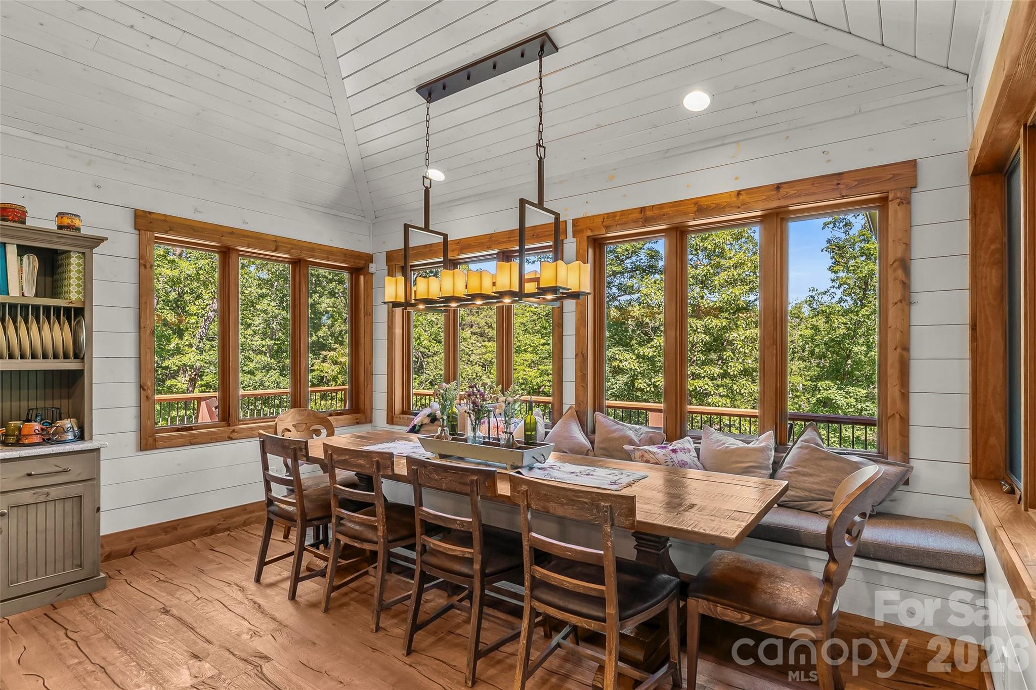 2087 Firestone Trail — Nebo