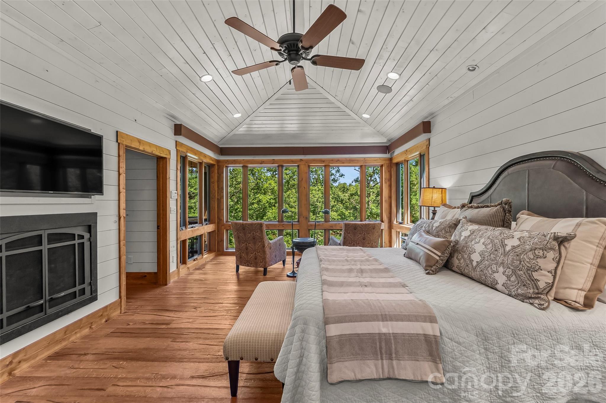 2087 Firestone Trail — Nebo