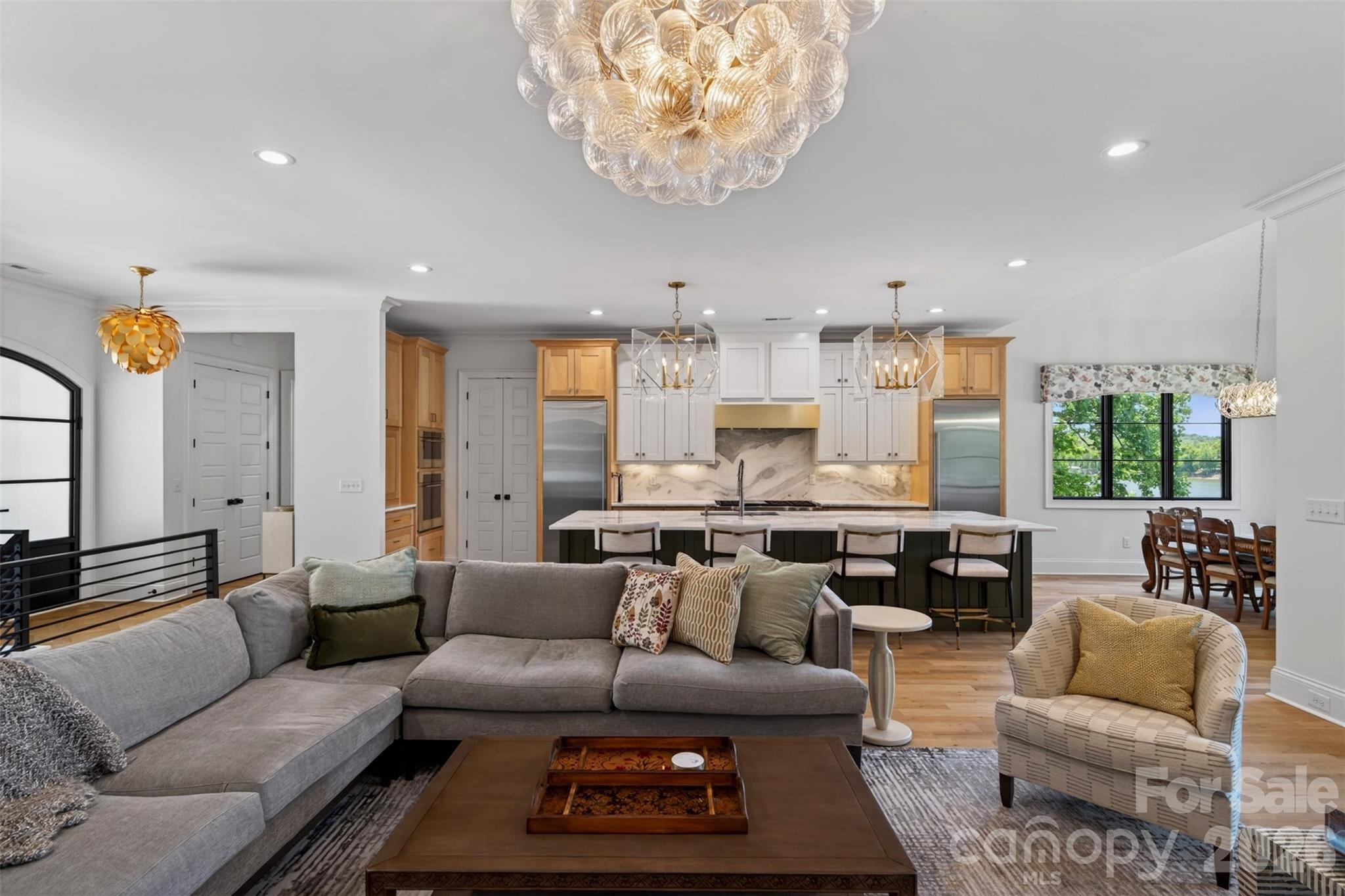3252 Ashwood Park Drive #288 — Belmont