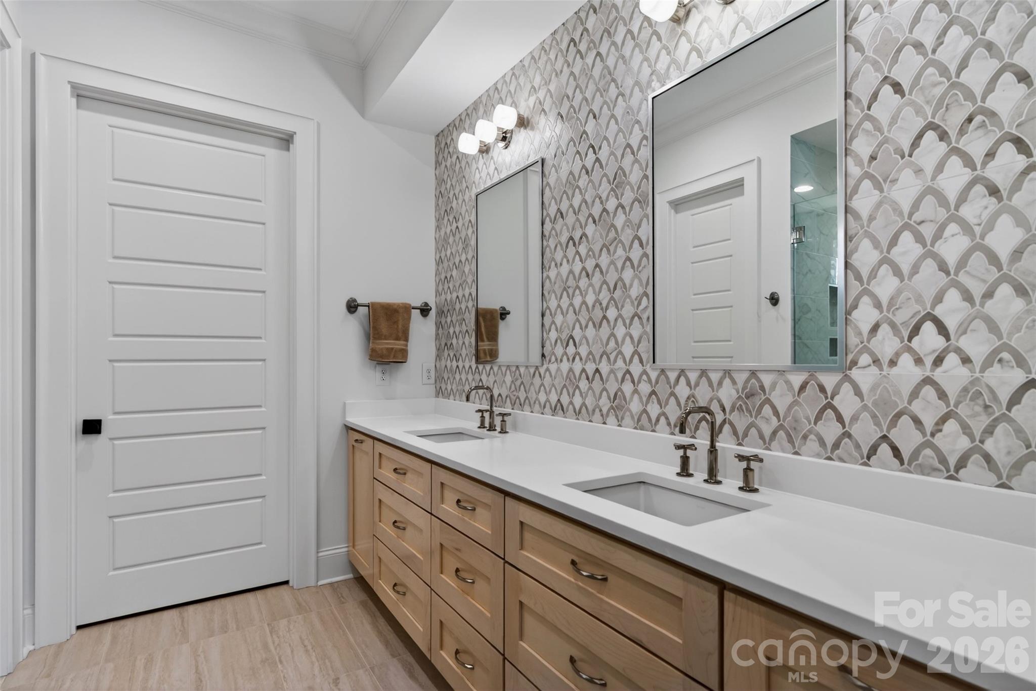3252 Ashwood Park Drive #288 — Belmont
